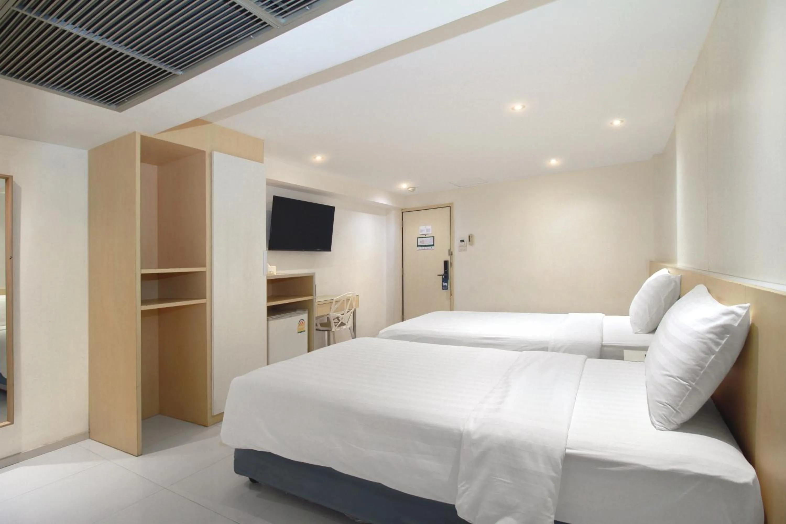 Bed in Ten Stars Hotel