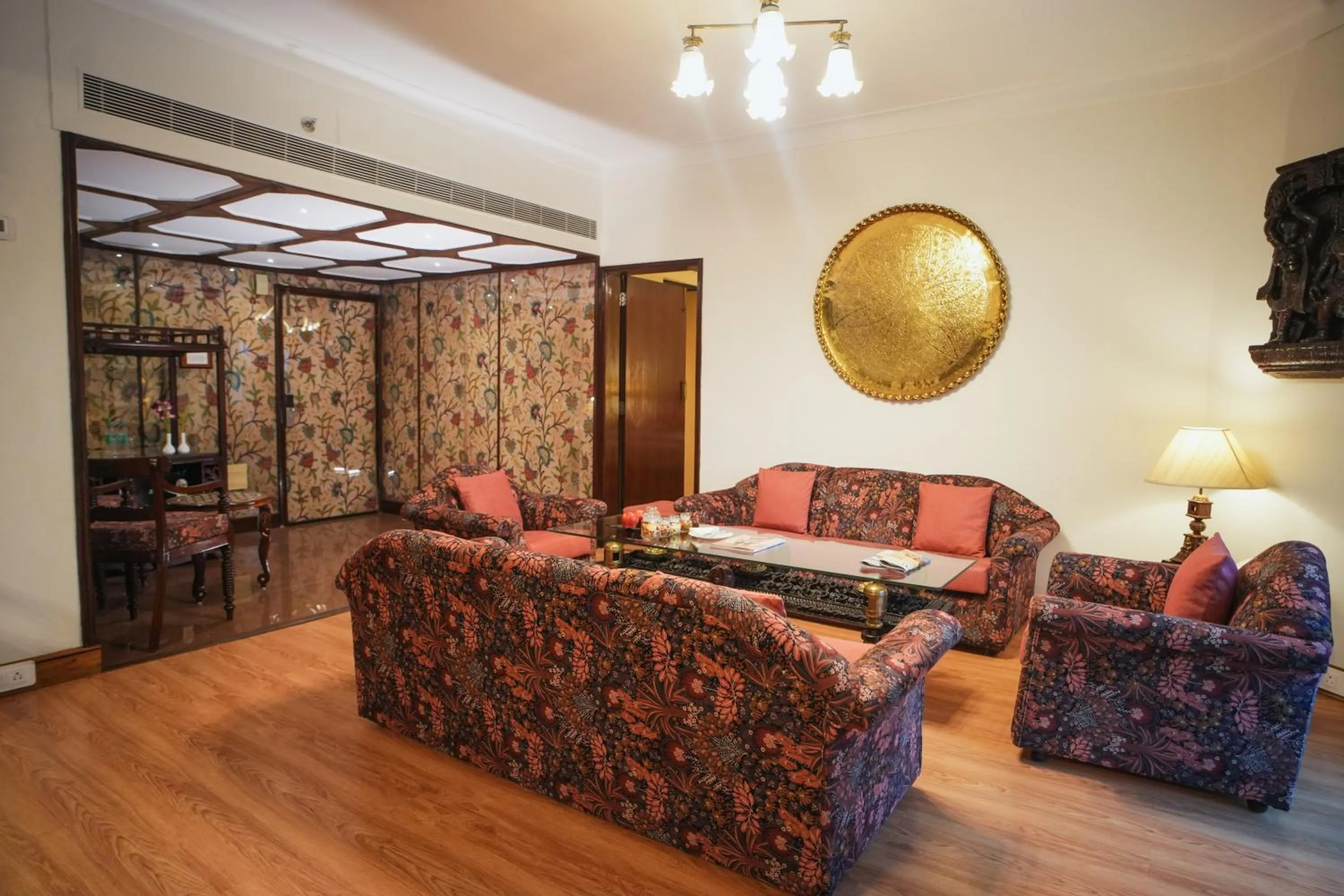 Living room in Ambassador Ajanta Hotel, Aurangabad