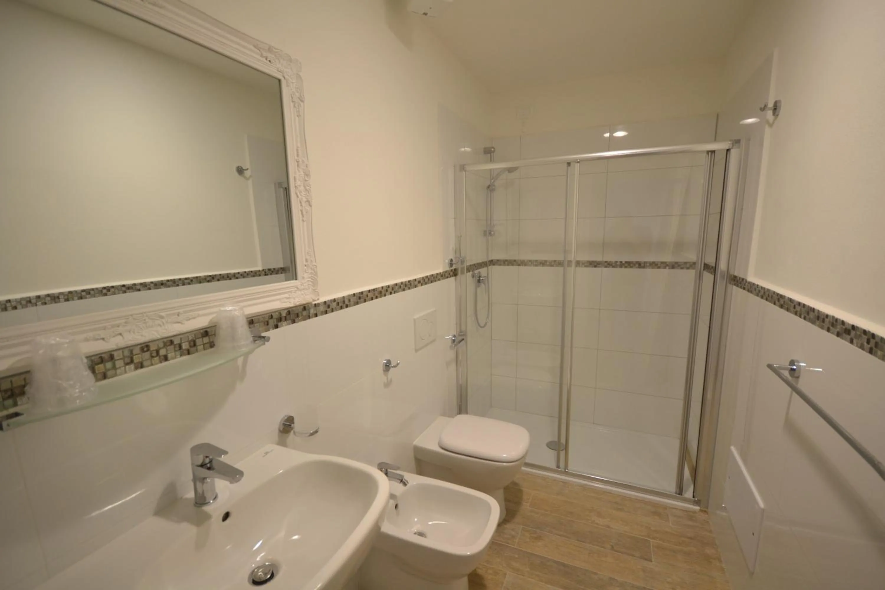 Shower in Affittacamere Casa Dane'