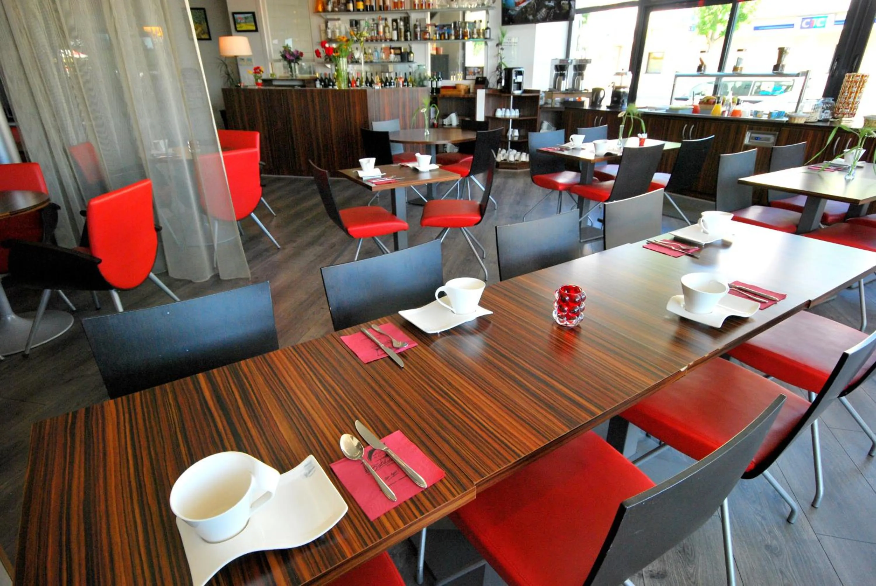 Day in Hotel De Loire et Restaurant Les Bateliers