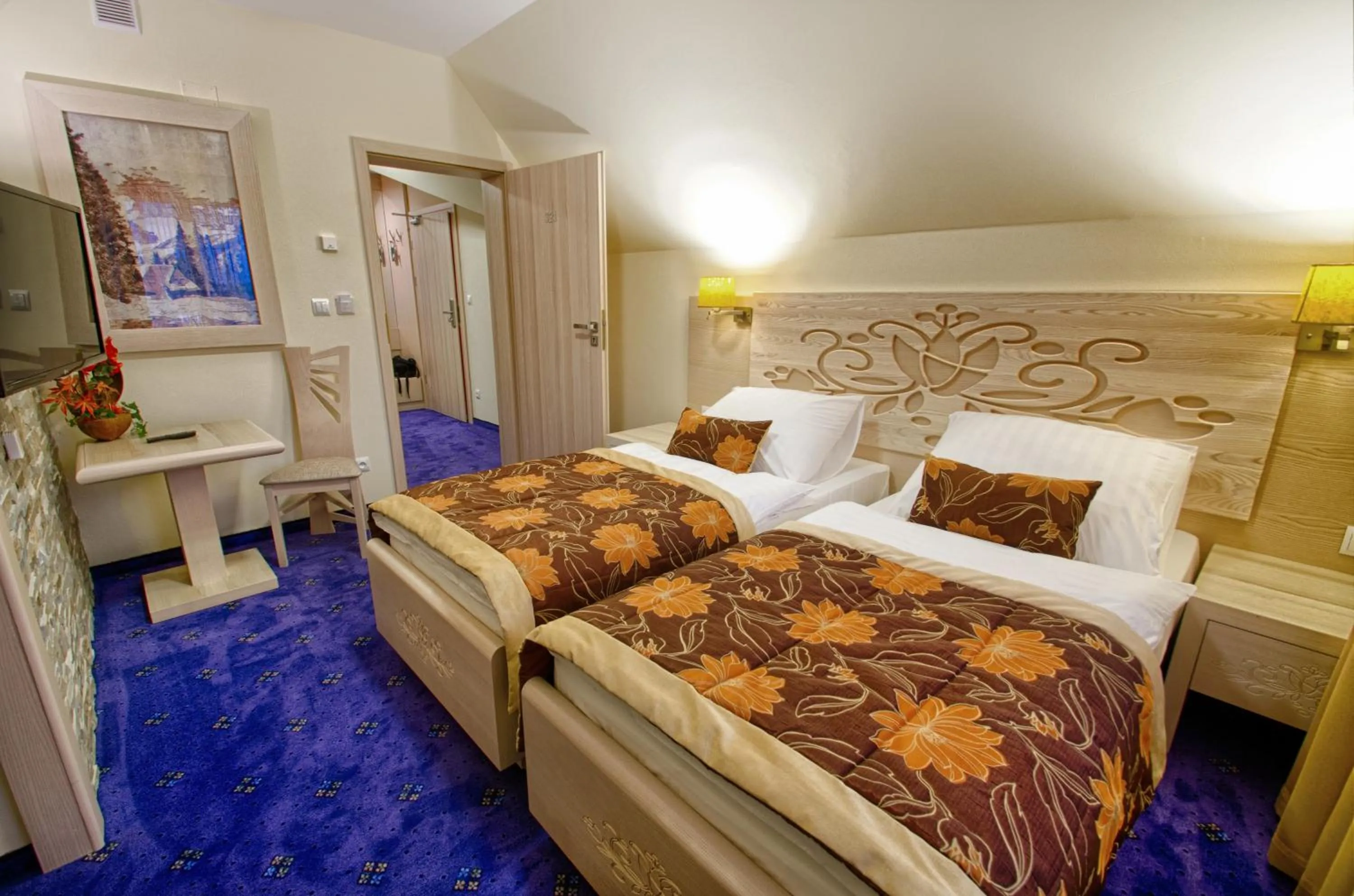 Photo of the whole room, Bed in Hotel Toporów