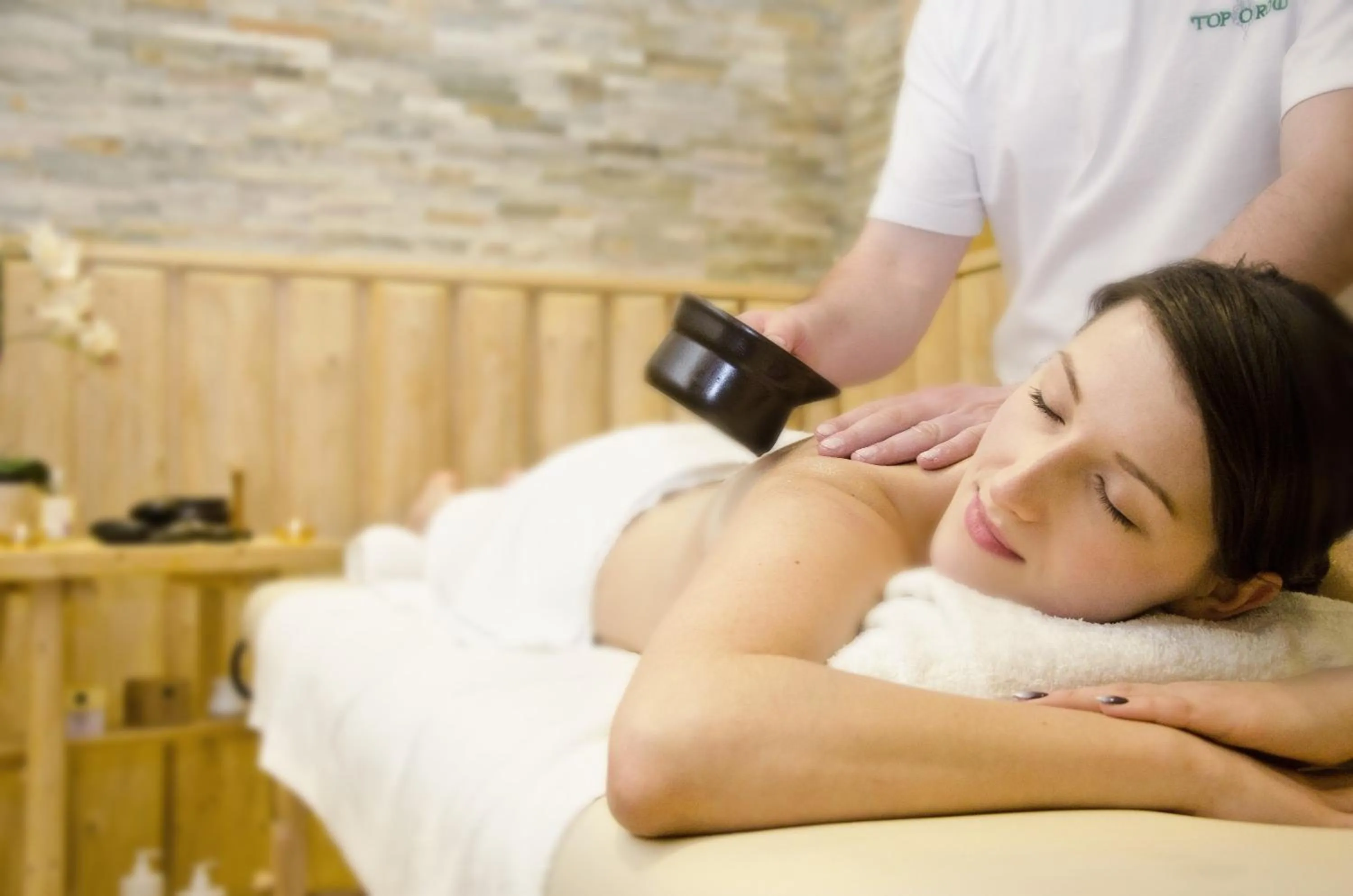 Massage in Hotel Toporów