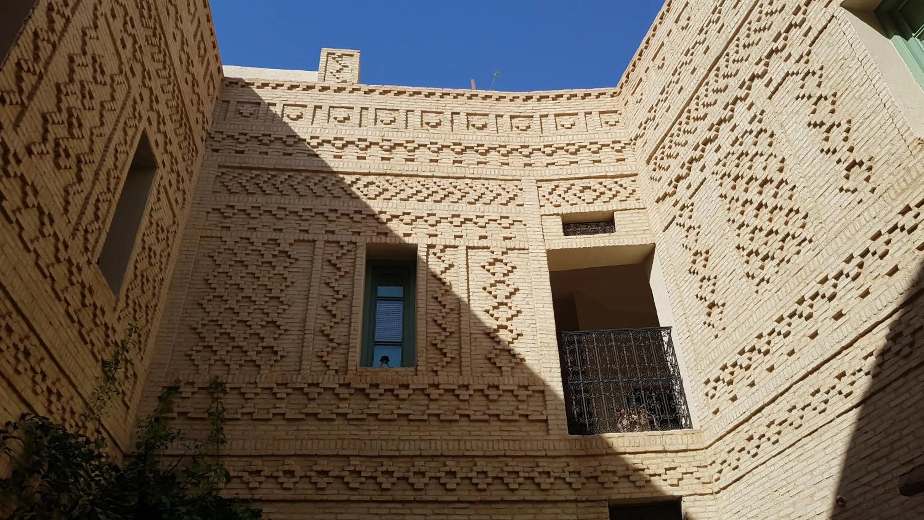 Property building in Dar Saida Beya