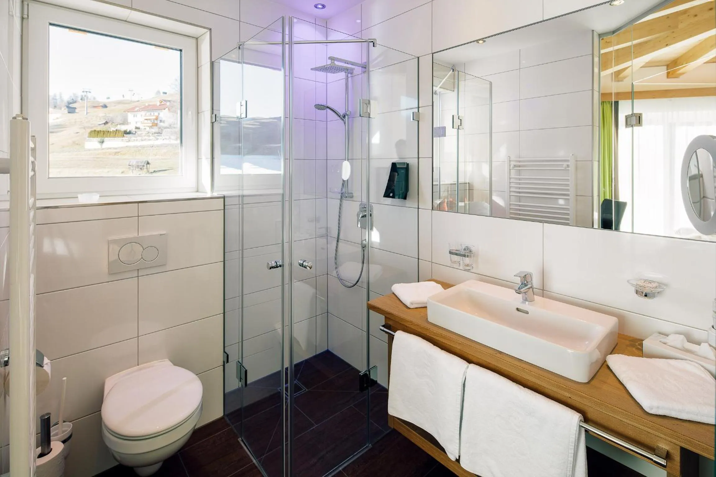 Text overlay in Hotel Sonnleiten