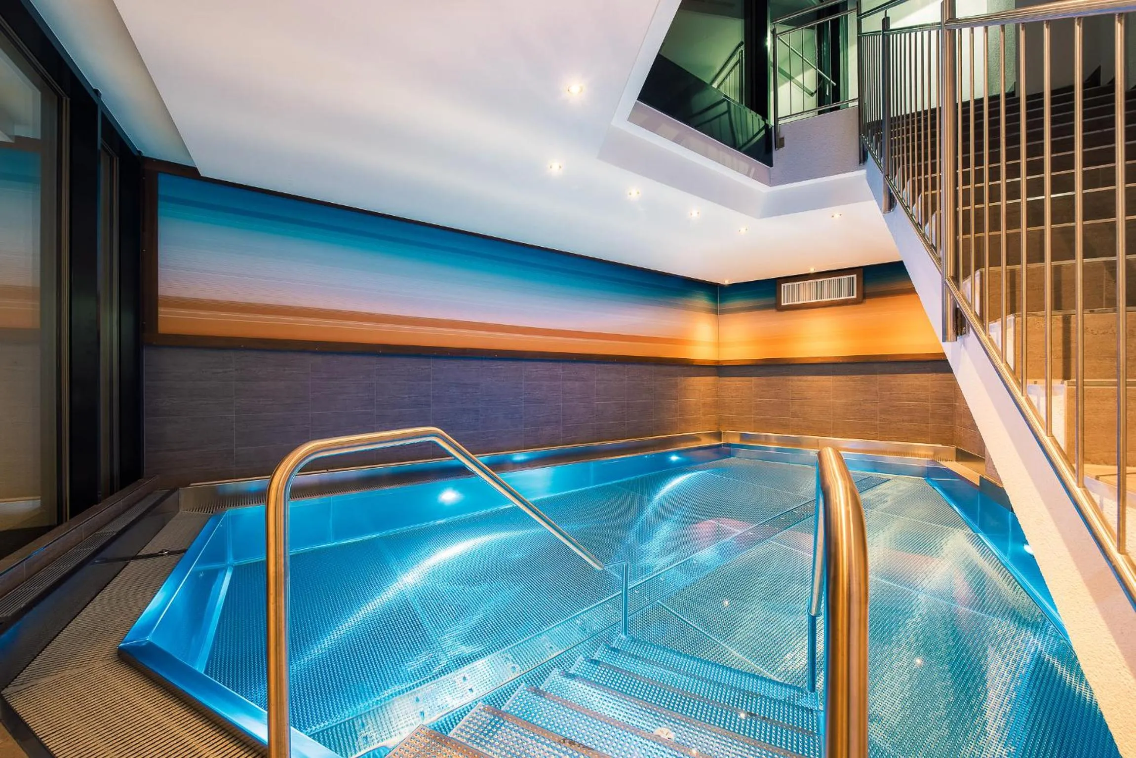 Swimming pool in Hotel Sonnleiten