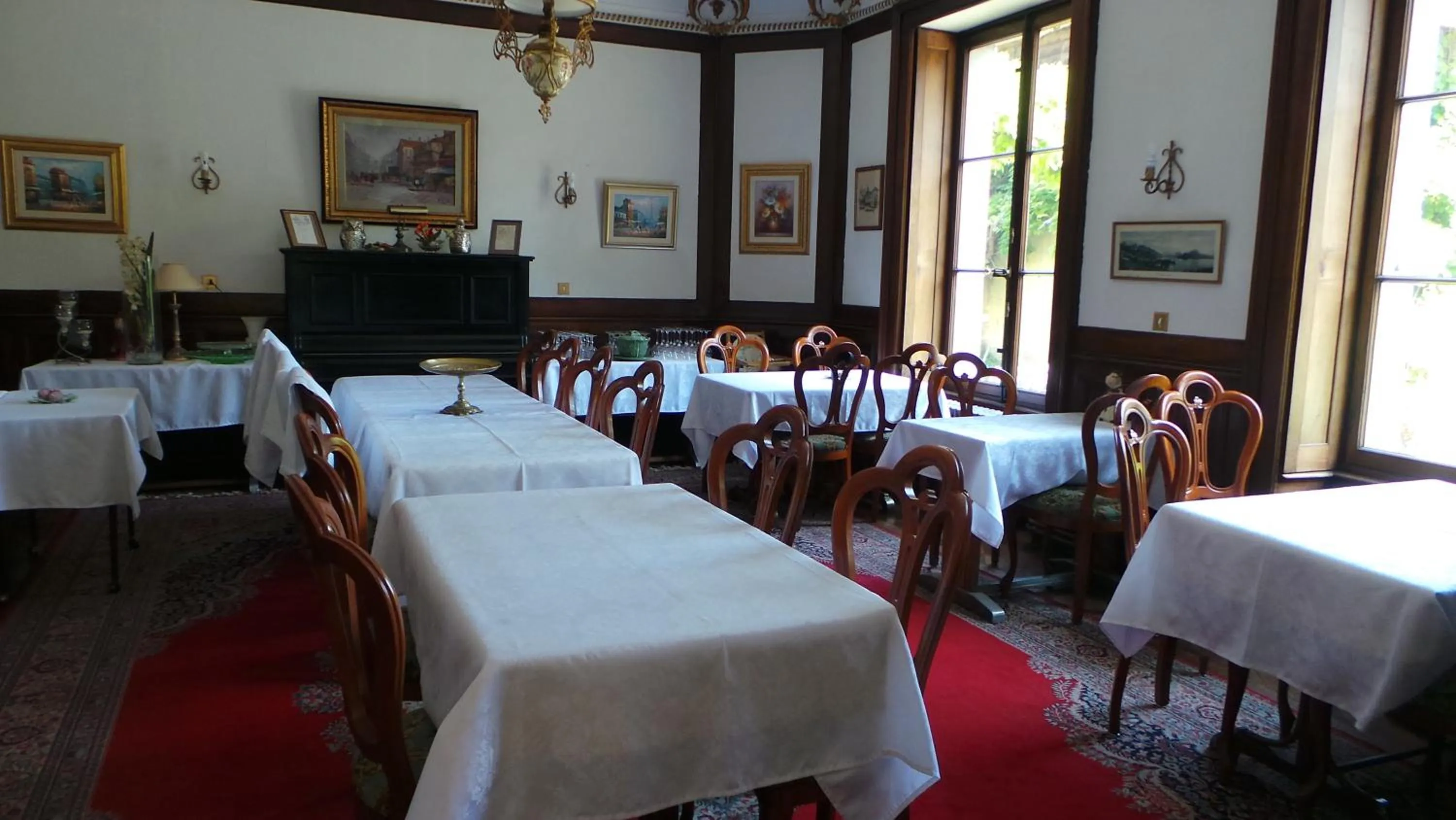 Hotel Du Parc - Manoir Du Baron Blanc