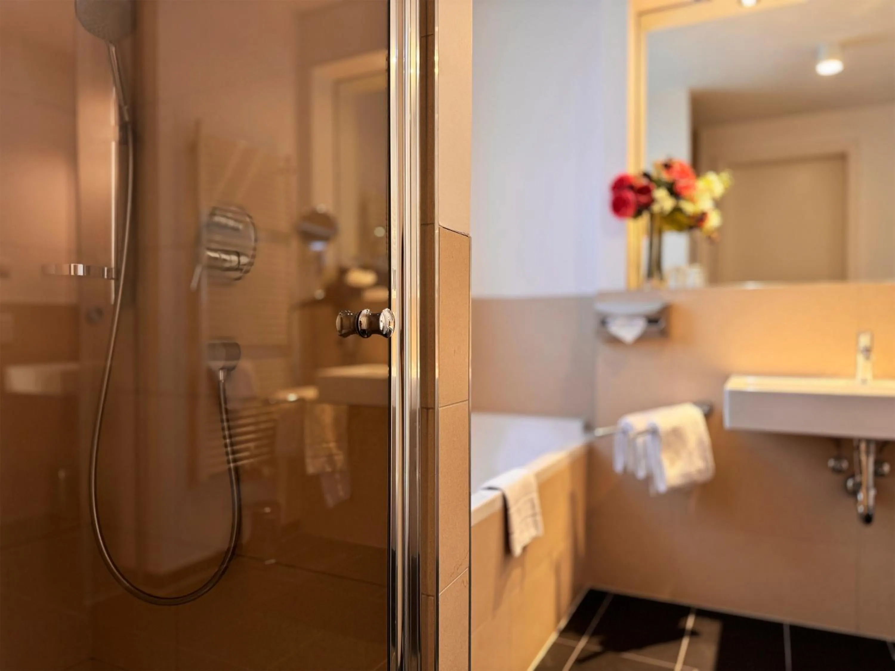 Bathroom in Grimm's Berlin Mitte