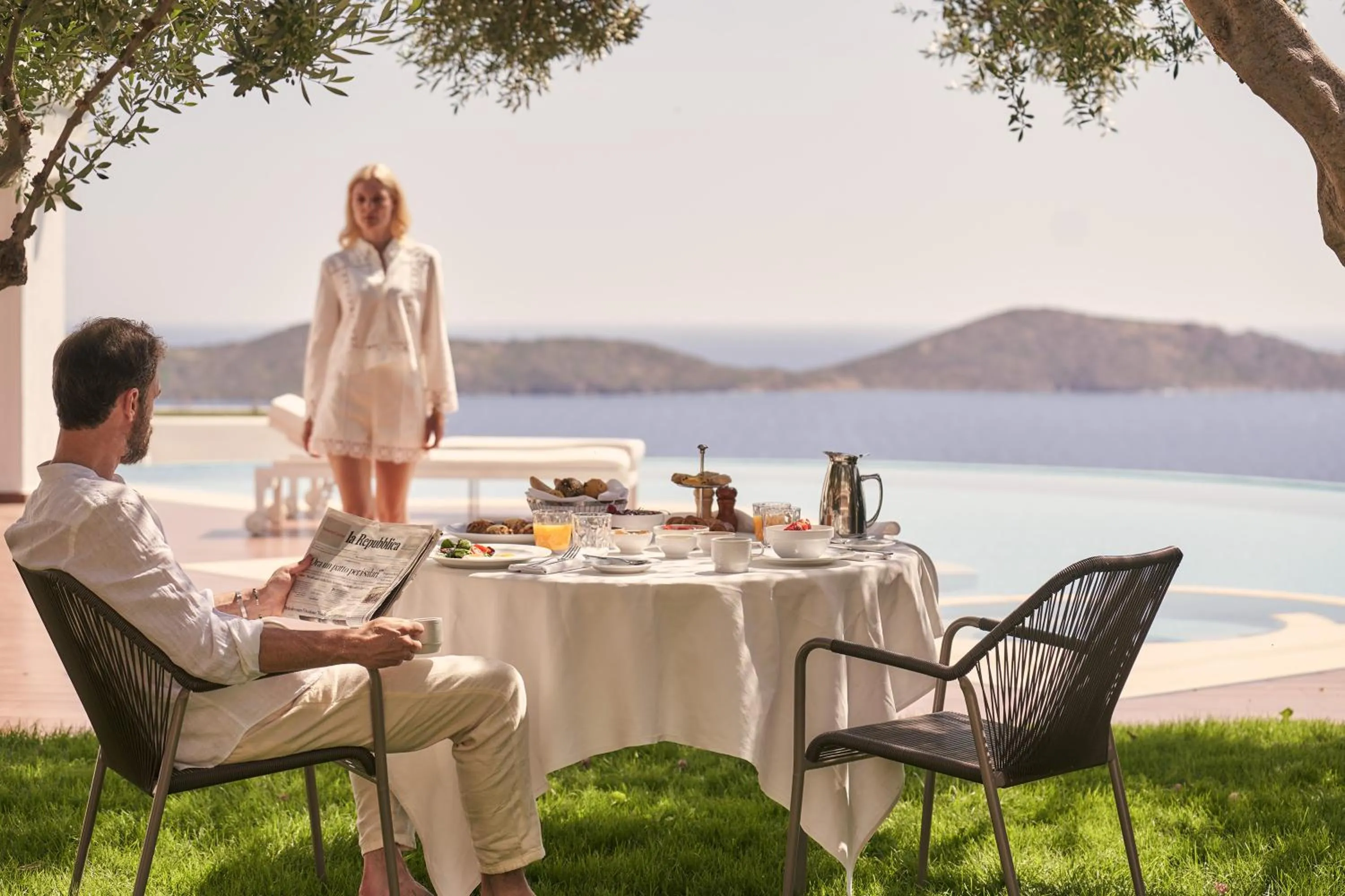 Breakfast in Elounda Gulf Villas by Sandglass
