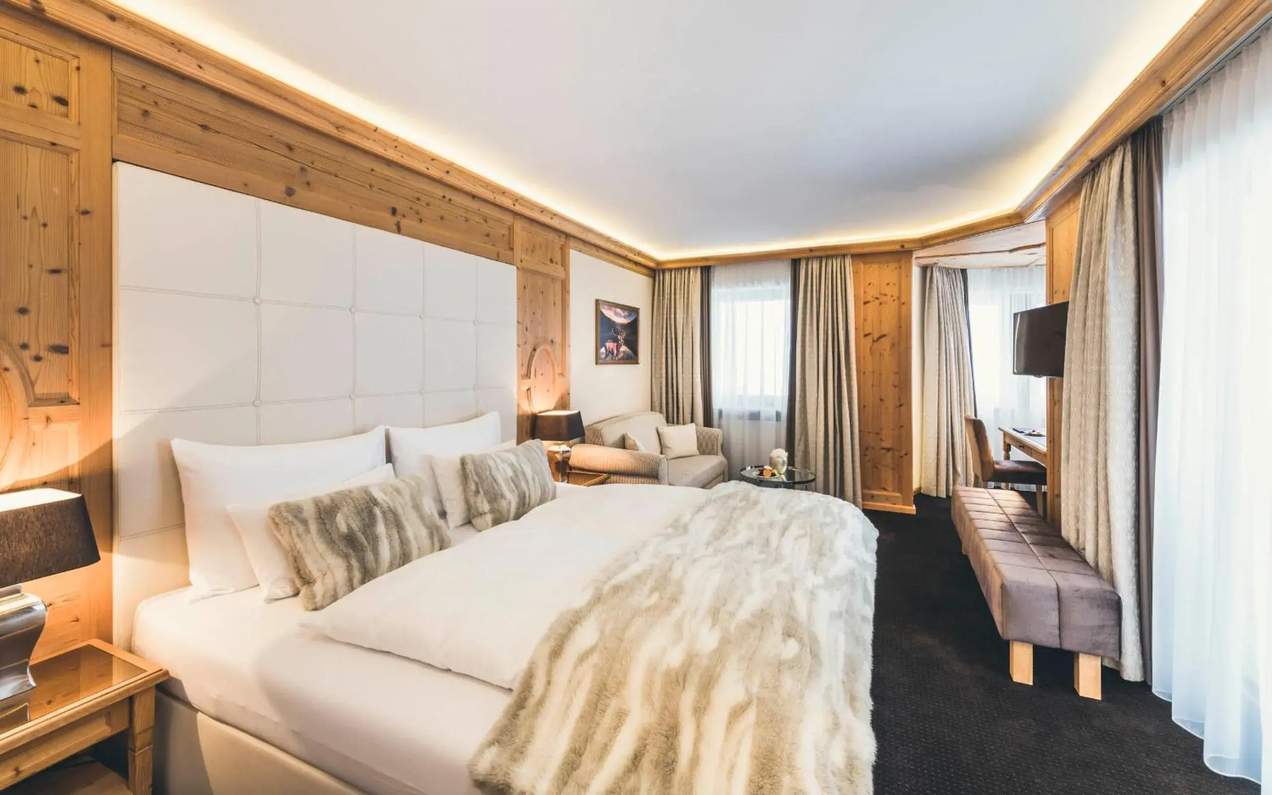 Premium Double Room - single occupancy in Schlosshotel Ischgl 5-Sterne Superior Premium Double Room - single occupancy in Schlosshotel Ischgl 5-Sterne Superior