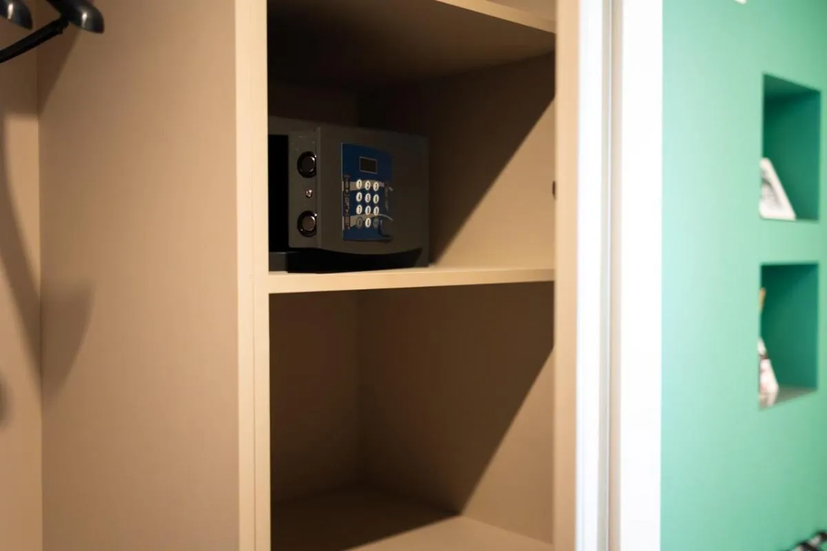 safe in Hotel Schuhmann