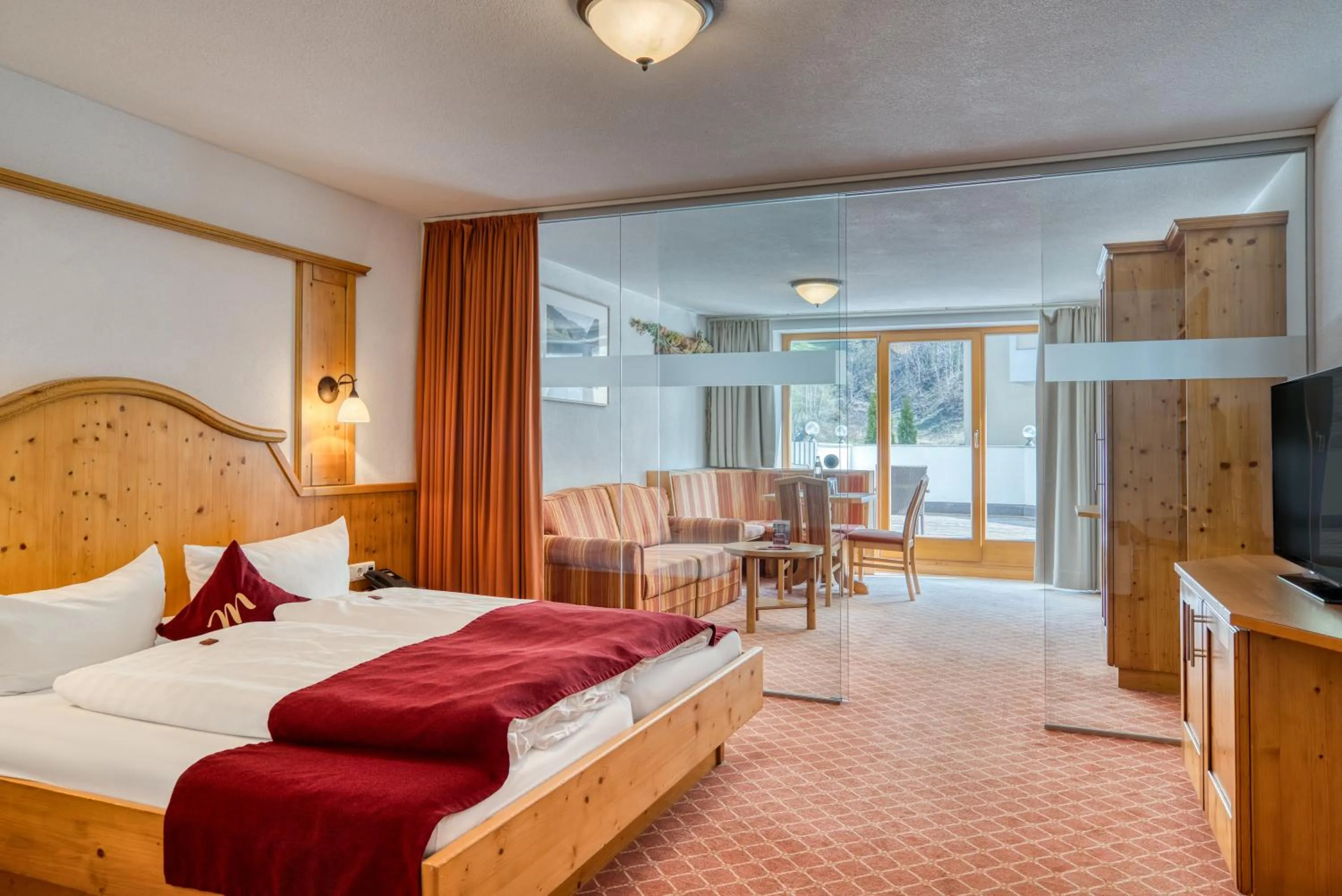 Bedroom, Bed in Mallaun Hotel.Erlebnis