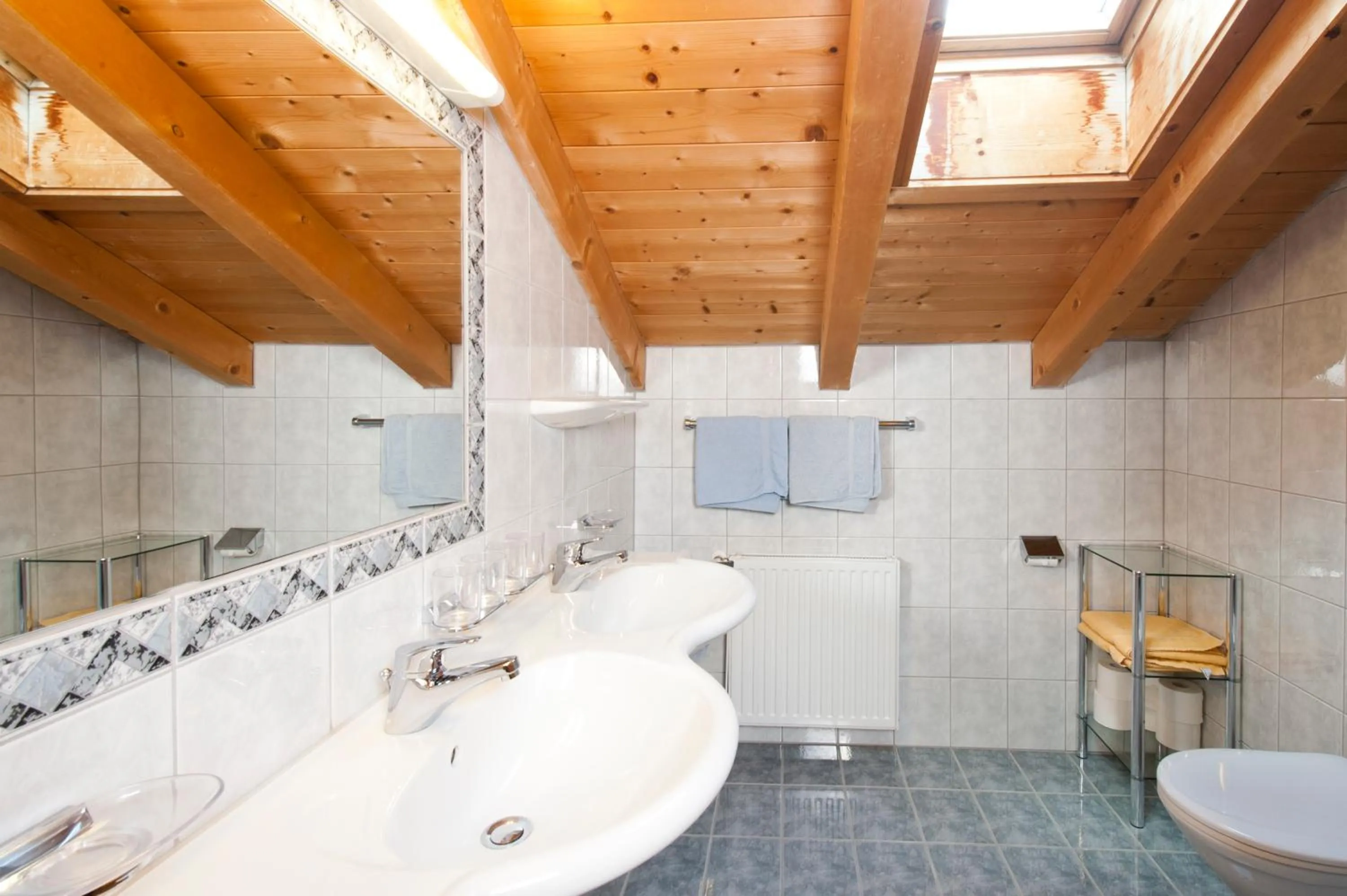 Bathroom in Mallaun Hotel.Erlebnis