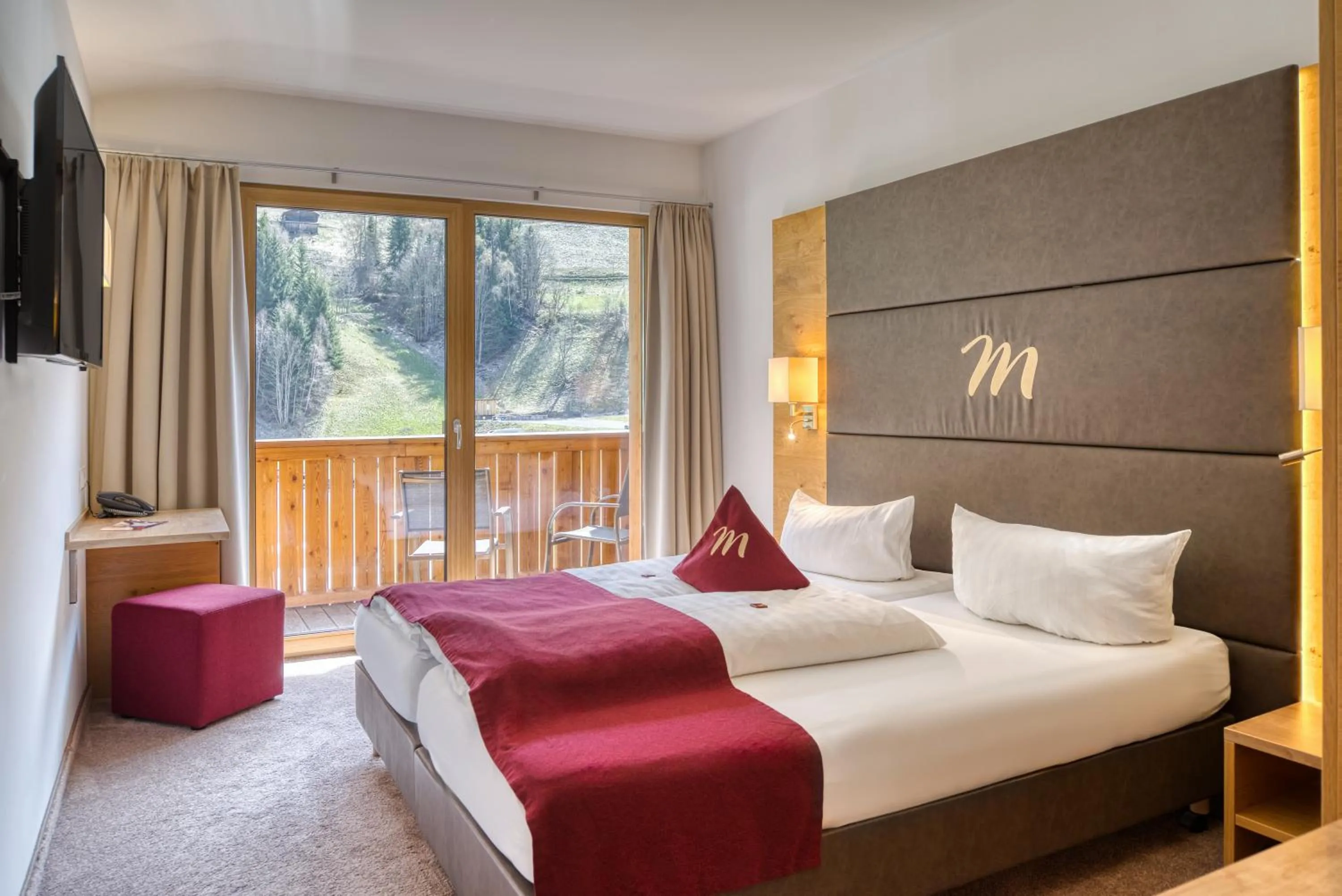 Bed in Mallaun Hotel.Erlebnis