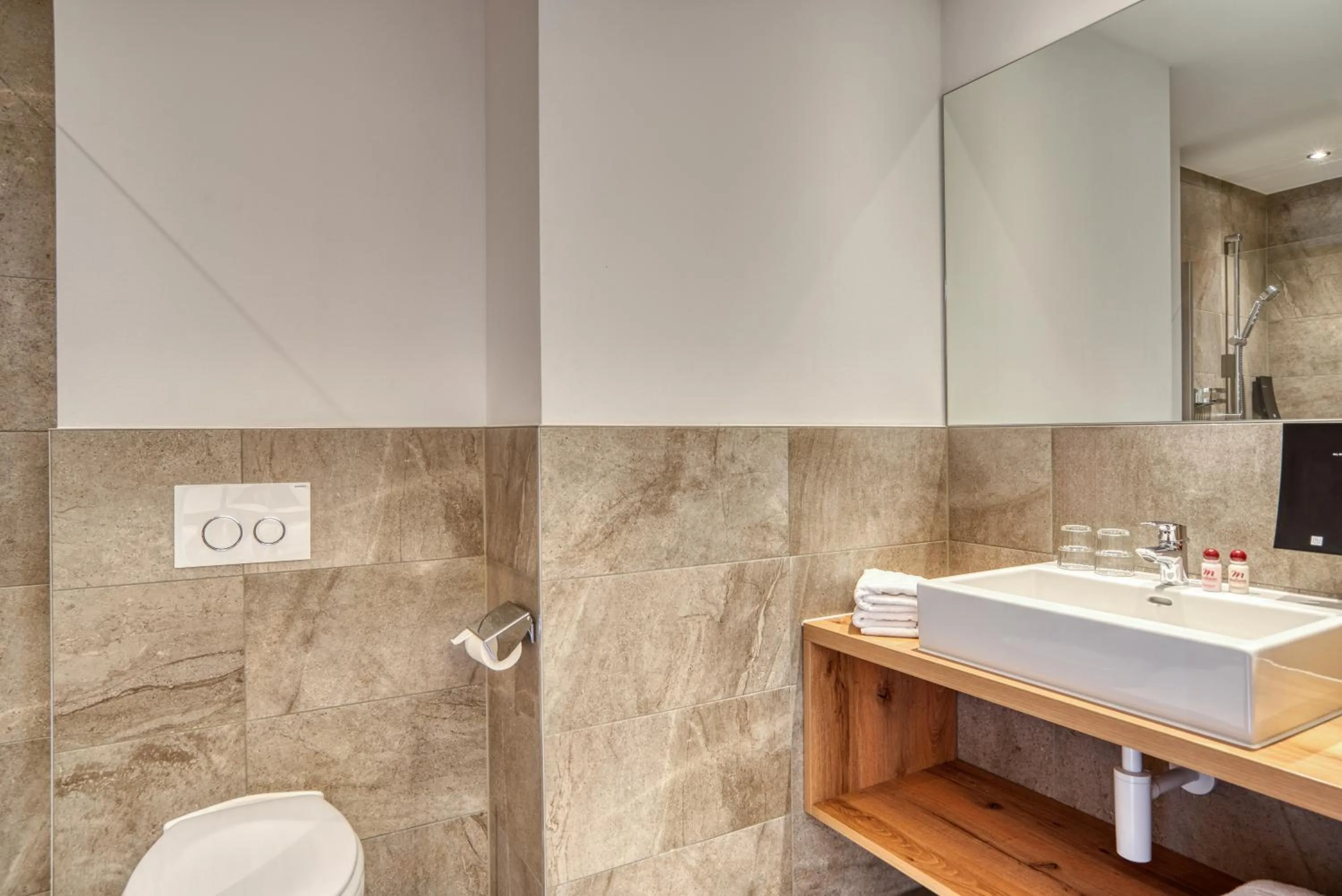 Bathroom in Mallaun Hotel.Erlebnis