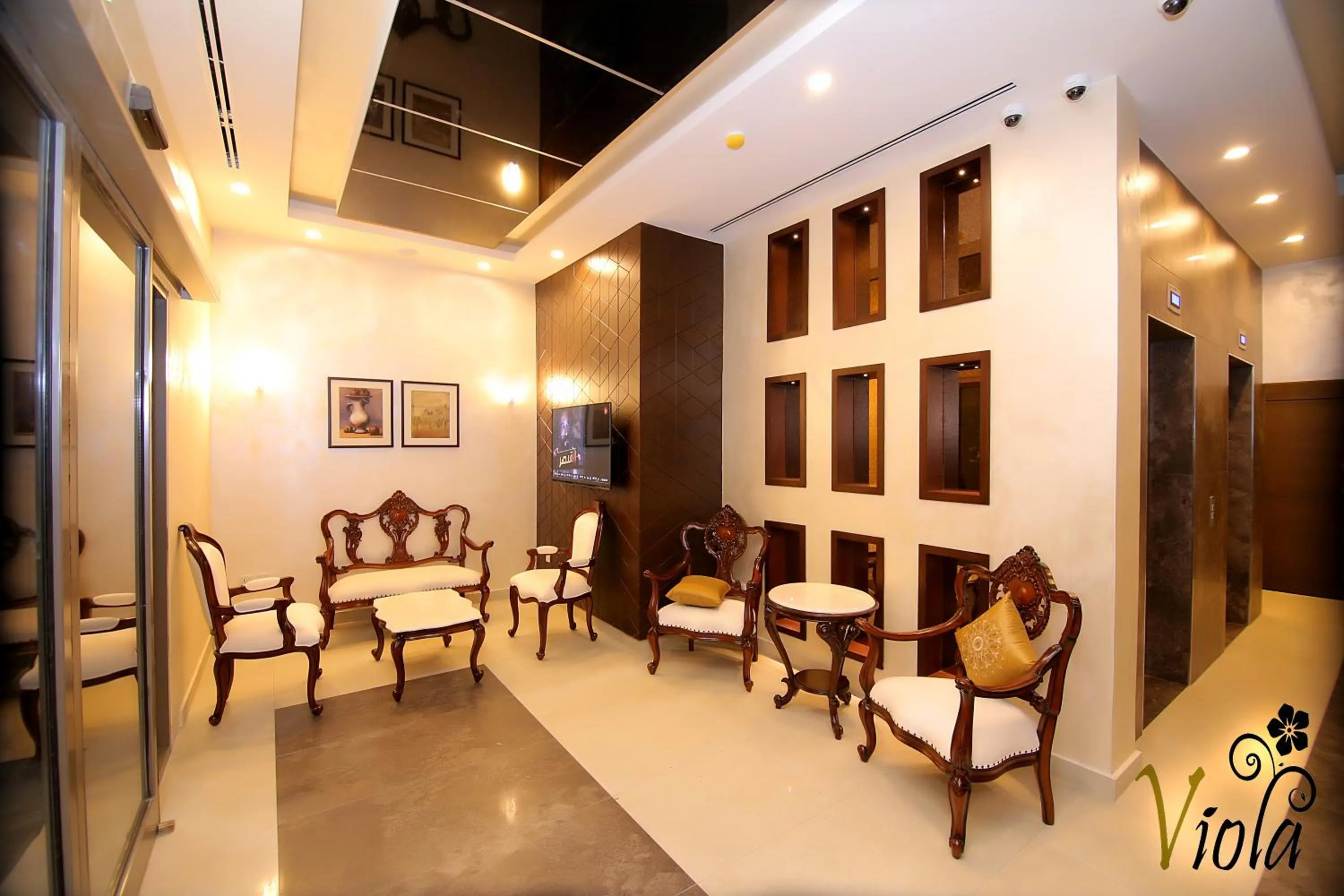 Lobby or reception in Viola Hotel Suites