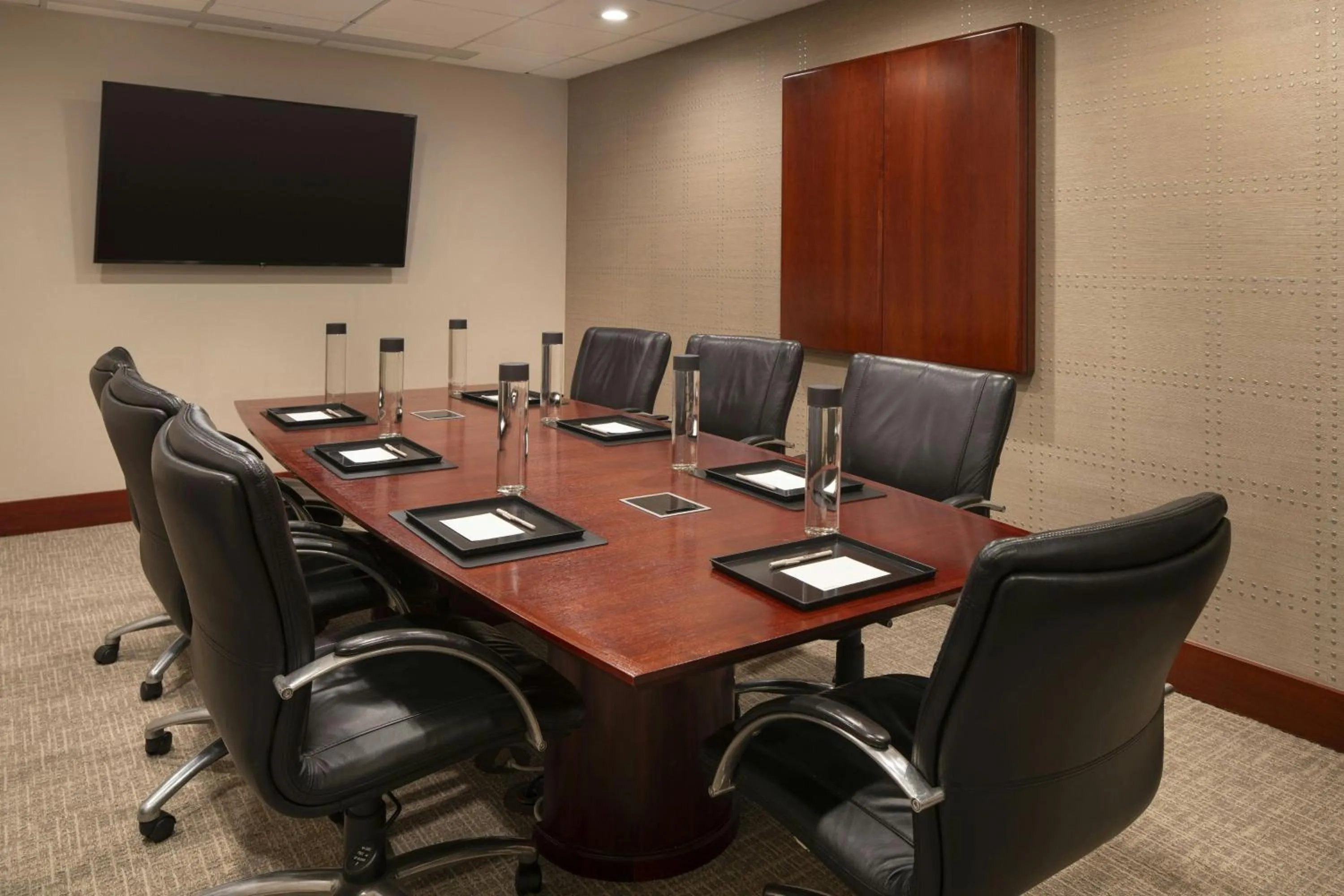 Meeting/conference room in Residence Inn Irvine John Wayne Airport Orange County