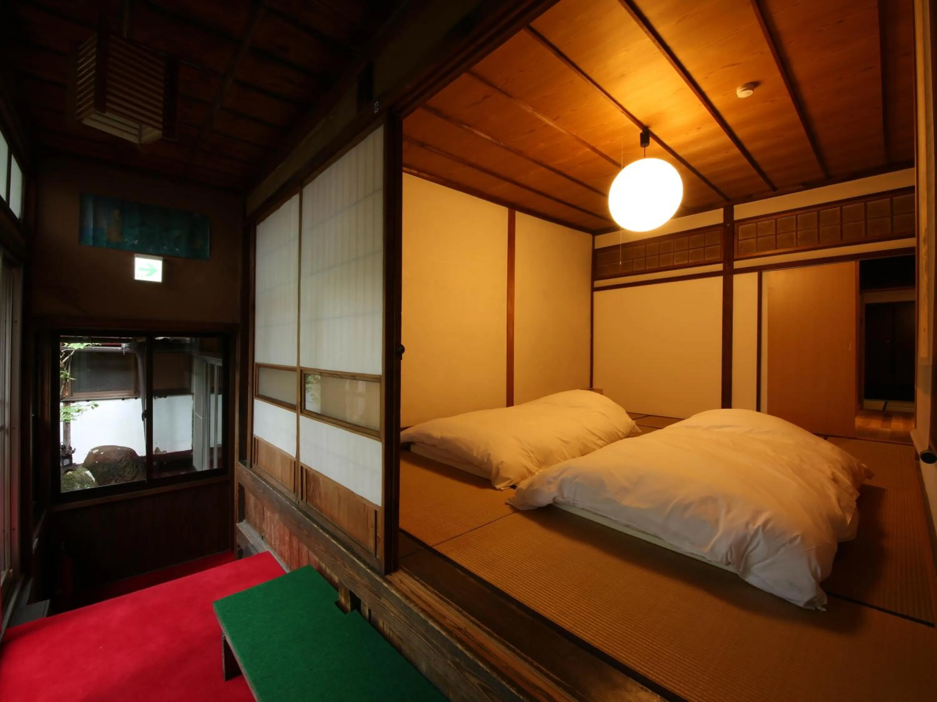 Night, Bed in Temple Hotel Takayama Zenkoji