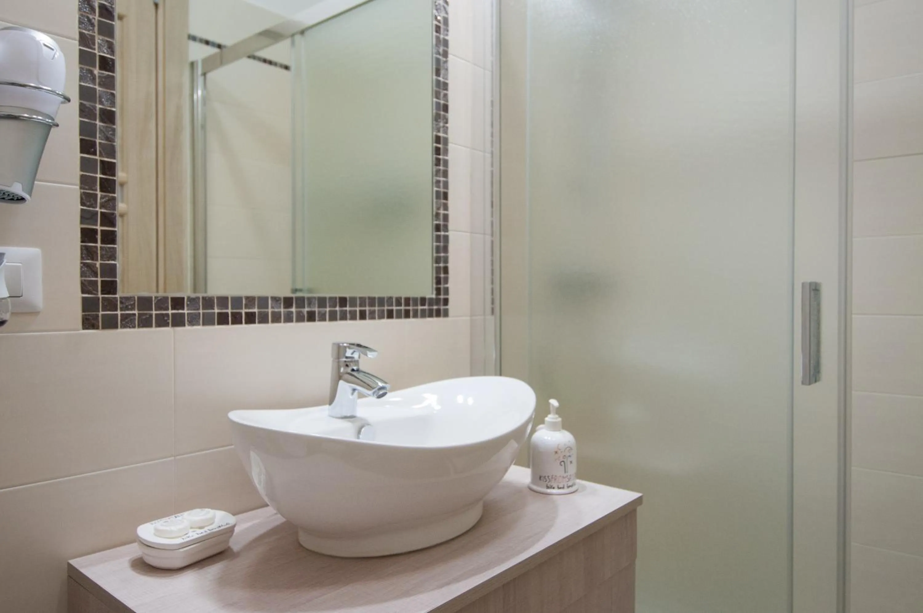 Bathroom in KissfromSalento B&B+Bike