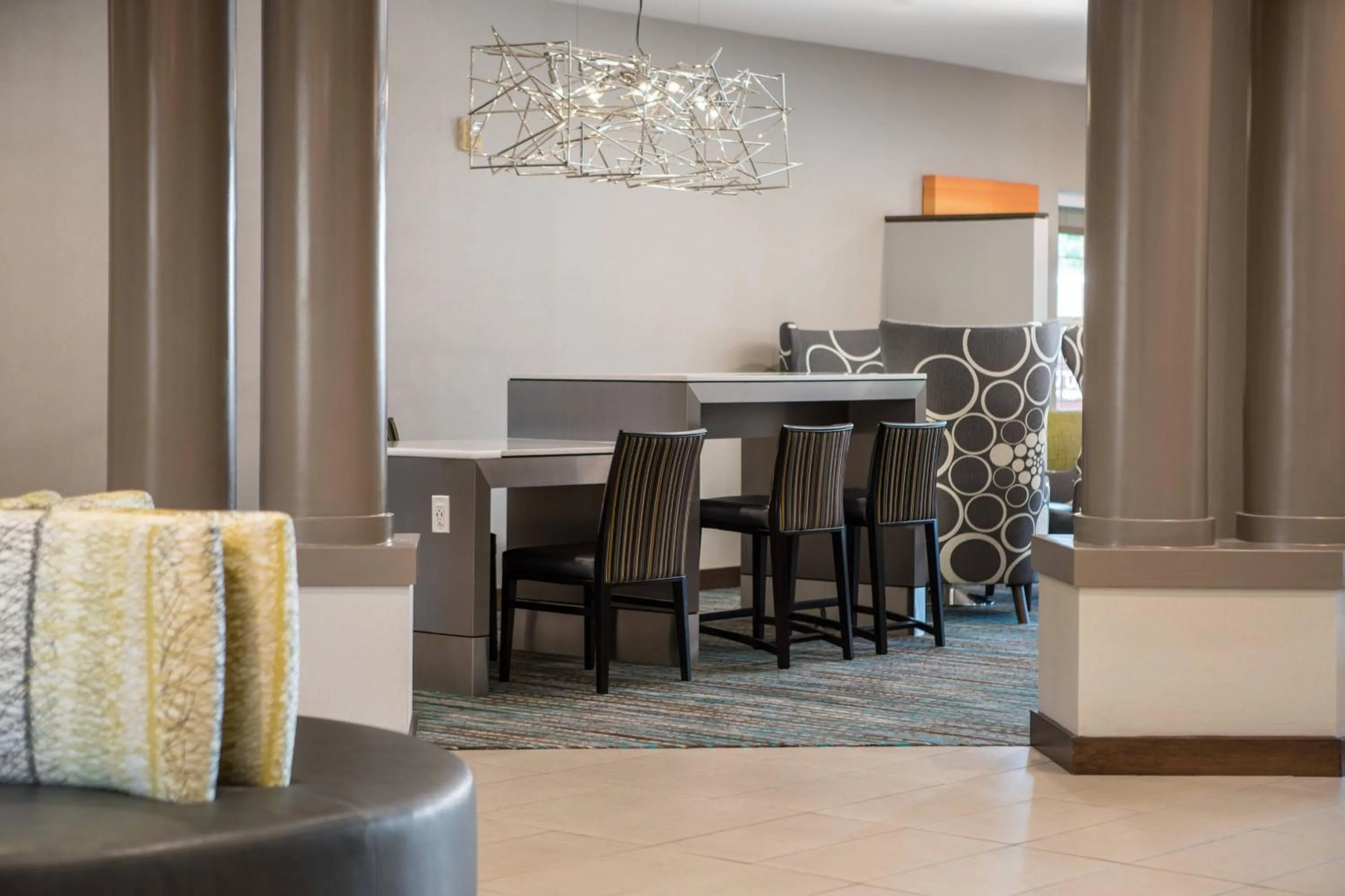 Lobby or reception in Residence Inn by Marriott Cypress Los Alamitos