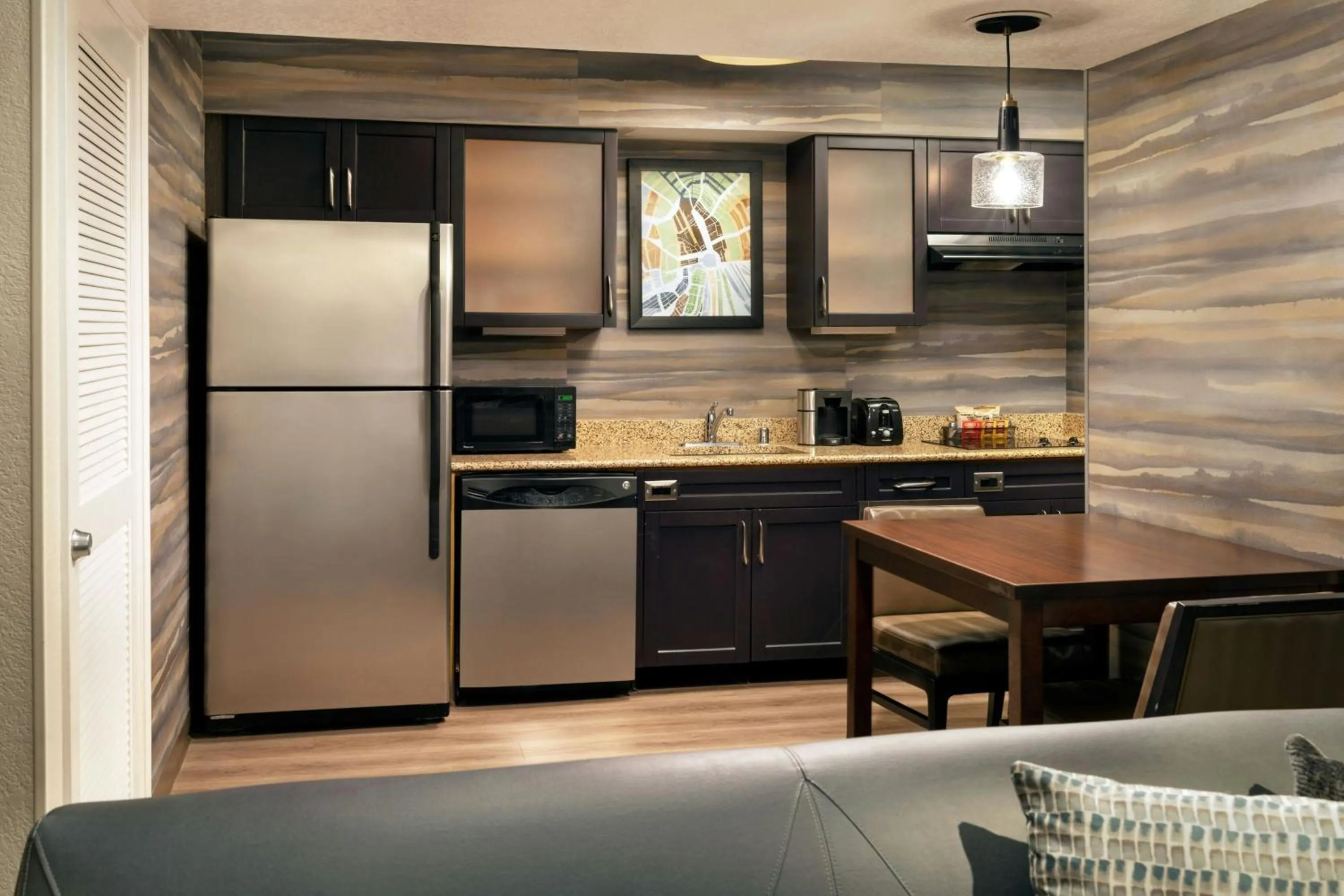 Kitchen or kitchenette in Residence Inn Anaheim Placentia/Fullerton