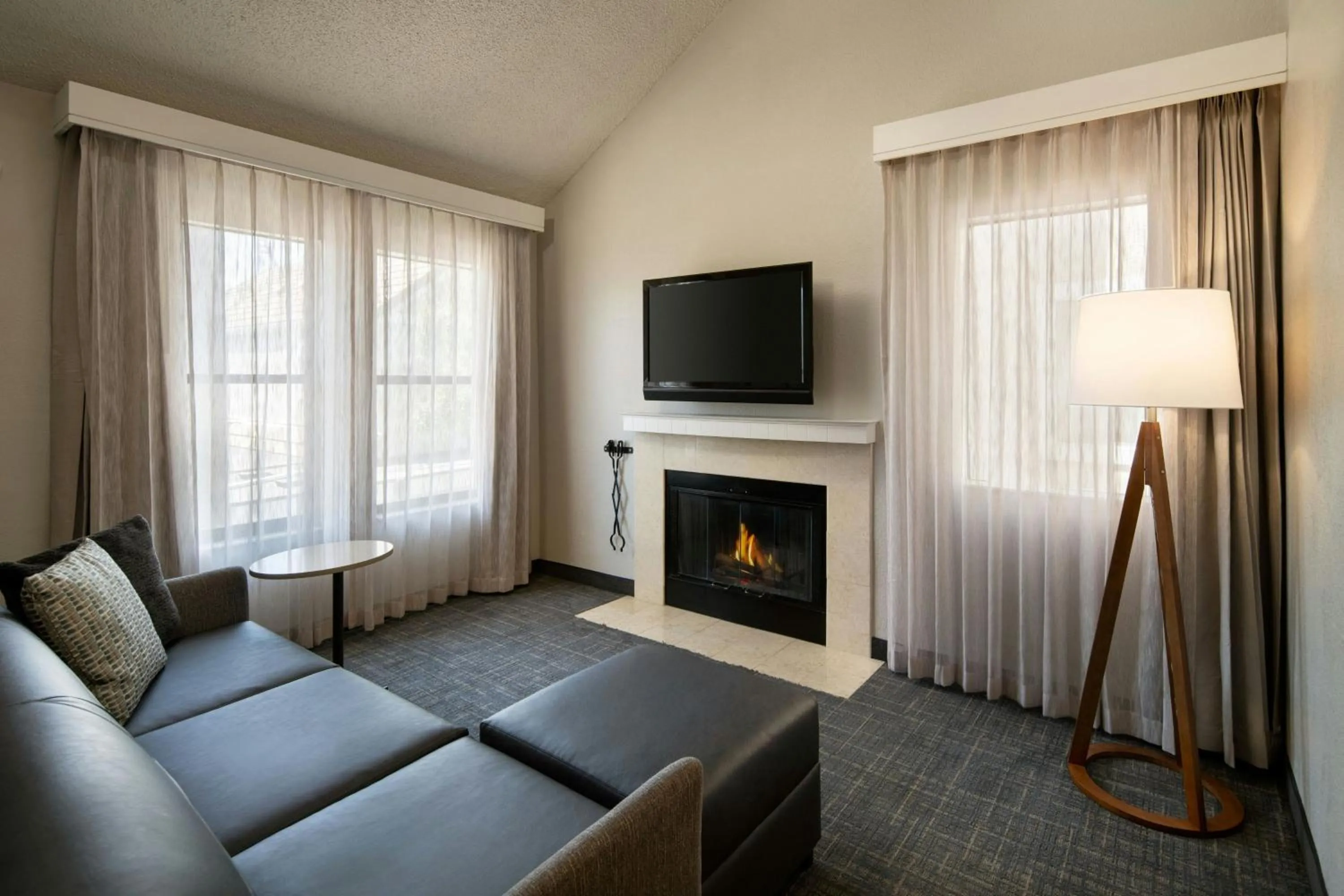 Living room in Residence Inn Anaheim Placentia/Fullerton