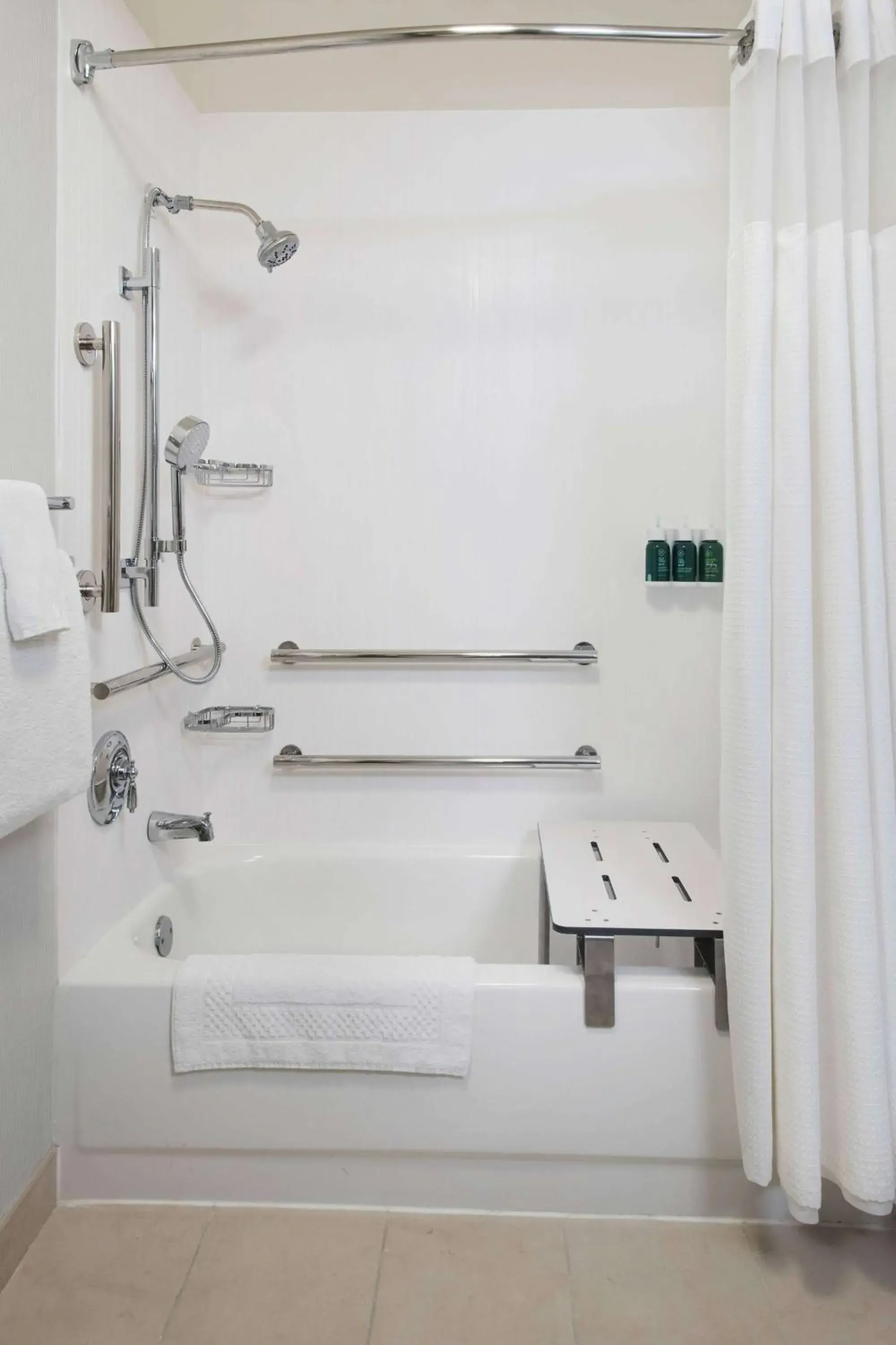 One Bedroom Suite King with Bathtub - Mobility Accessible in Sonesta Select Laguna Hills Irvine Spectrum One Bedroom Suite King with Bathtub - Mobility Accessible in Sonesta Select Laguna Hills Irvine Spectrum