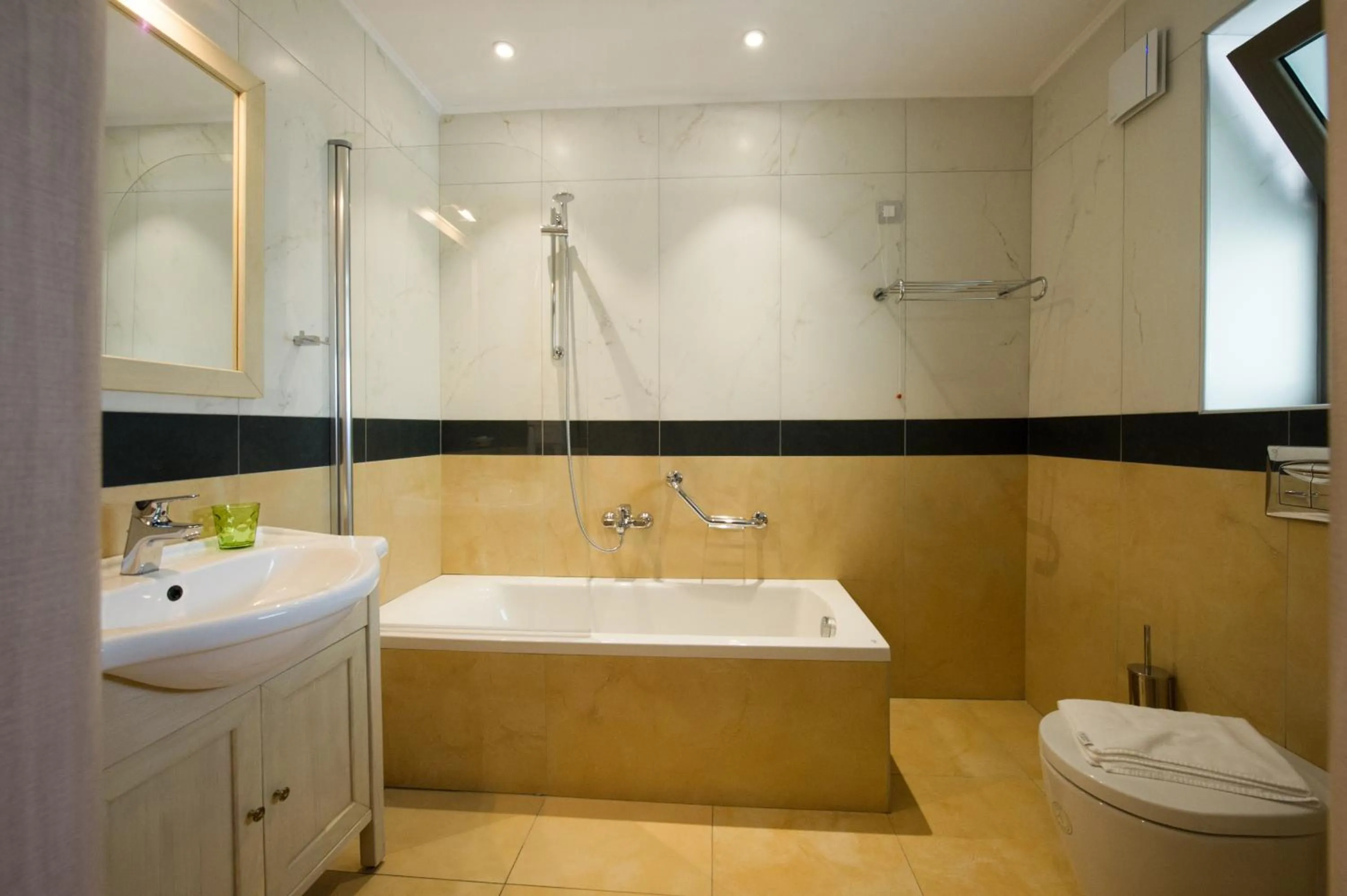 Bathroom in Adams Hotel