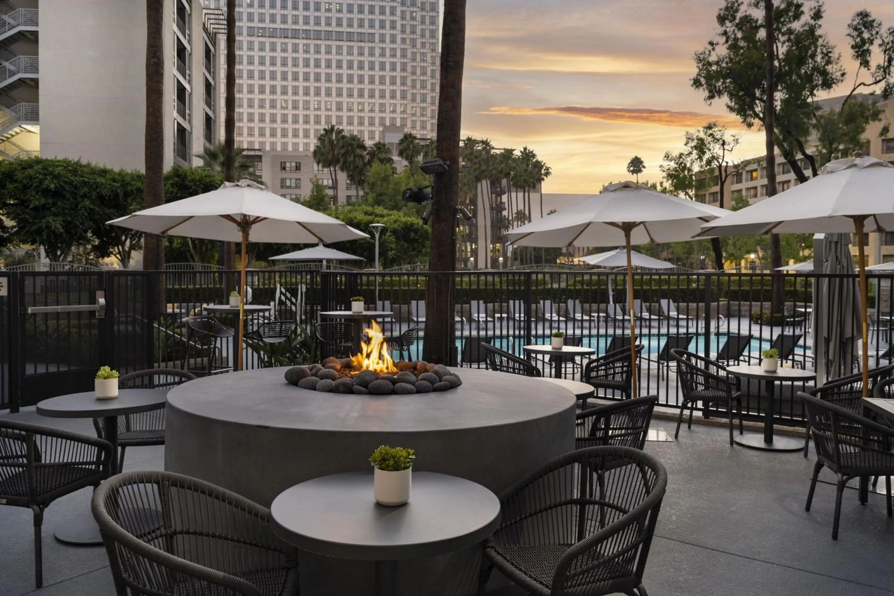 Restaurant/places to eat in Costa Mesa Marriott
