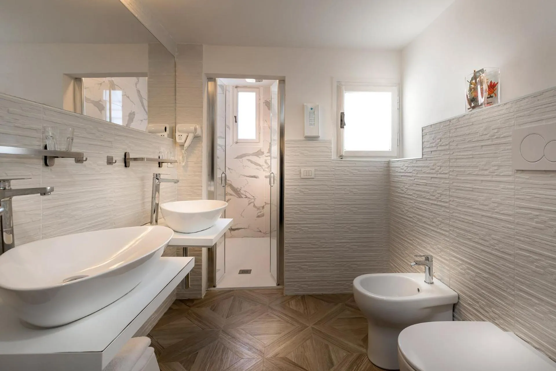 Bathroom in Residenza Conte di Cavour & Rooftop - dBe Hotels