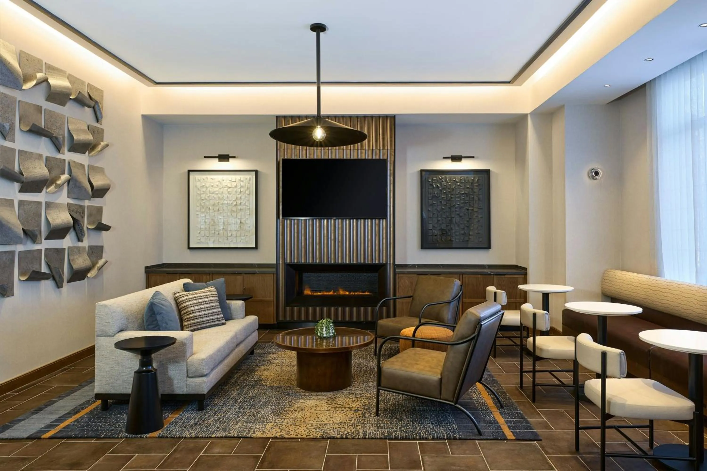 Lounge or bar in Bridgewater Marriott