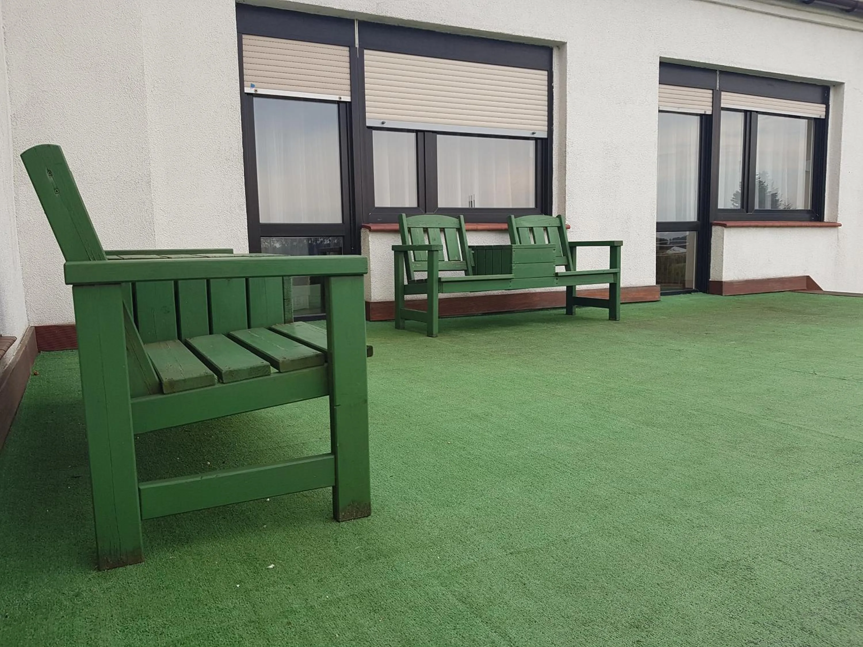 Activities in Motel Duet