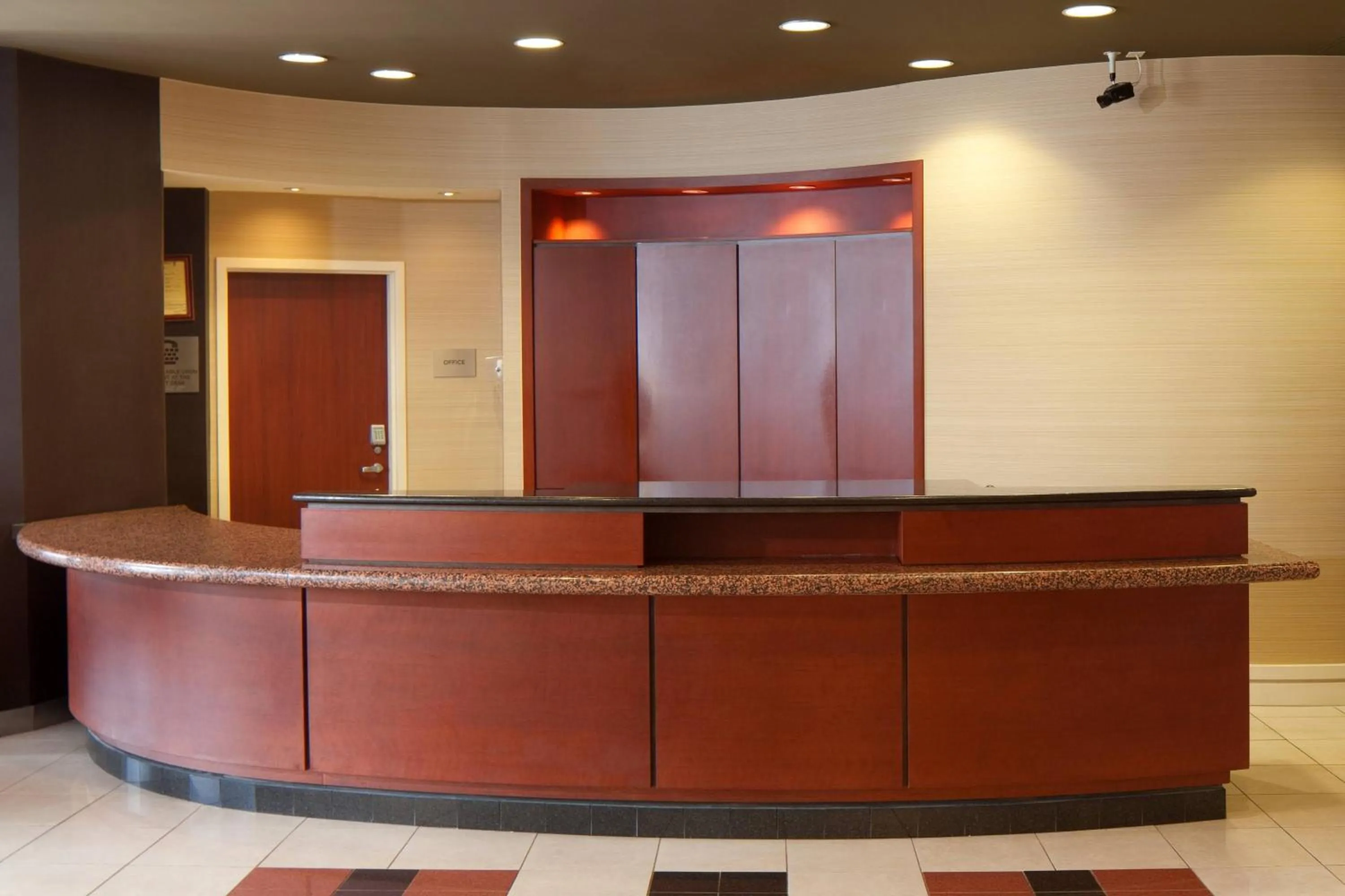 Lobby or reception in Courtyard by Marriott Lebanon