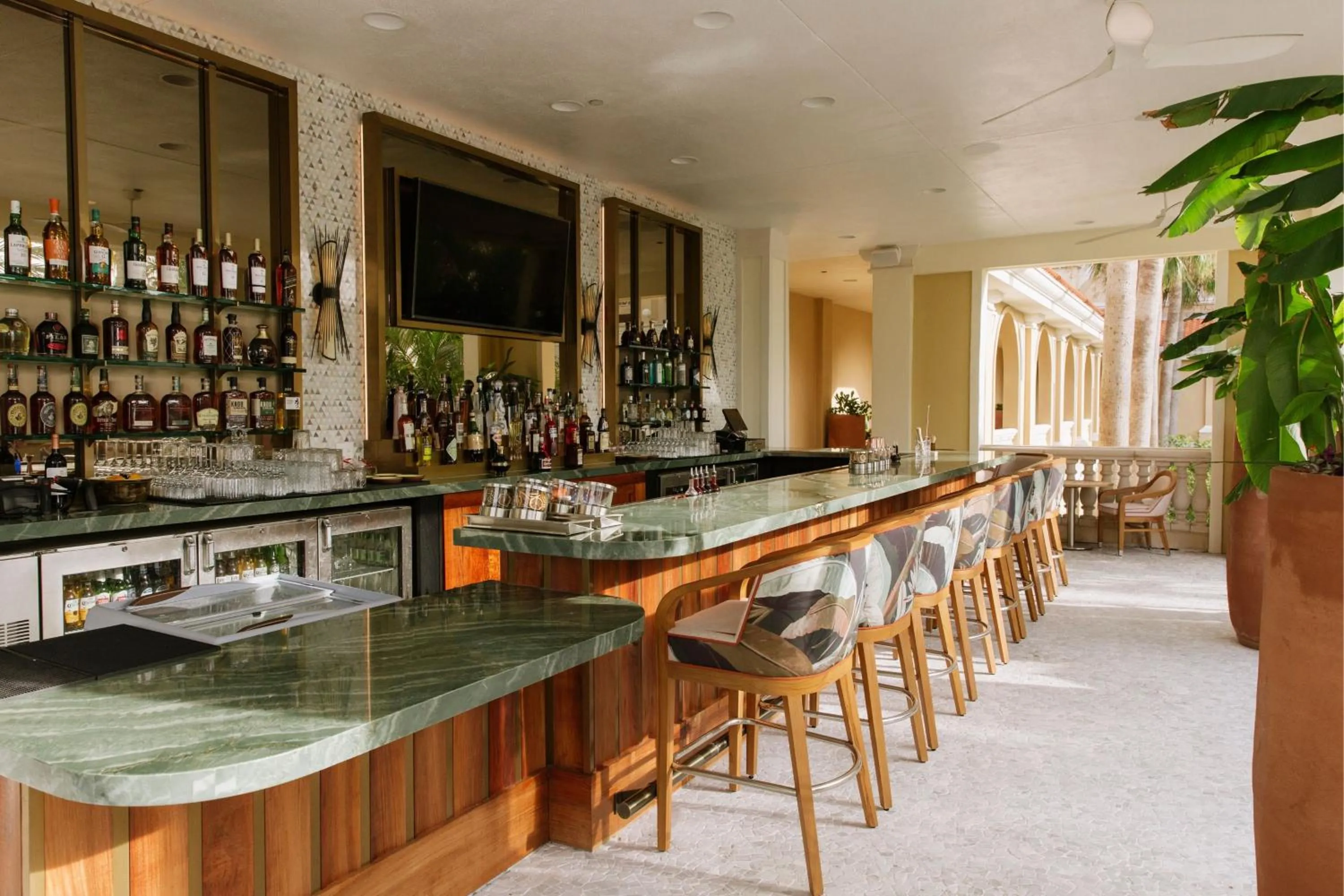 Lounge or bar in The Ritz-Carlton, Sarasota