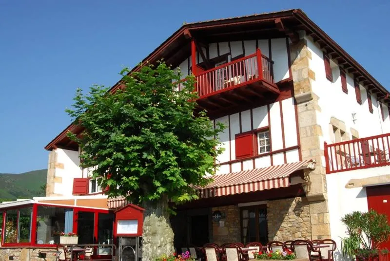 Hotel Pikassaria