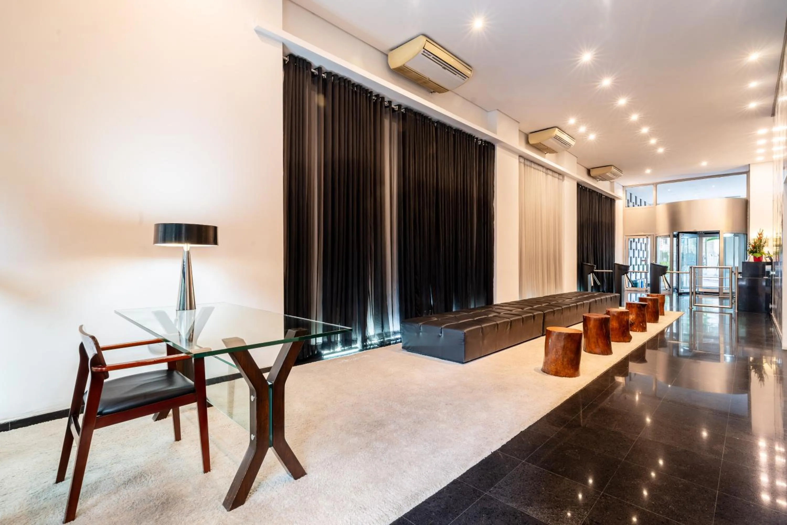 Lobby or reception in 155 Hotel