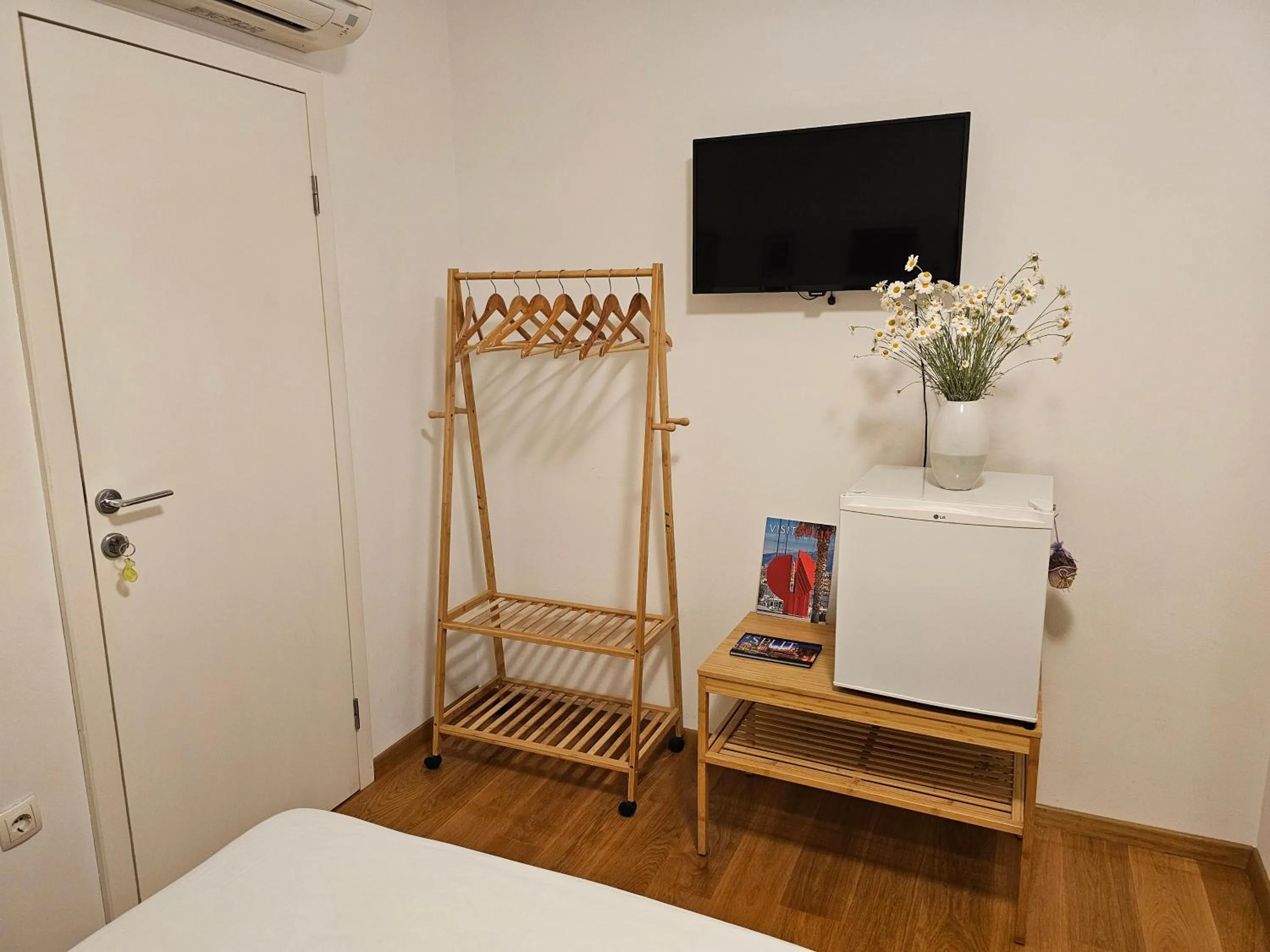 Bedroom, Bed in Malena Palace Experience