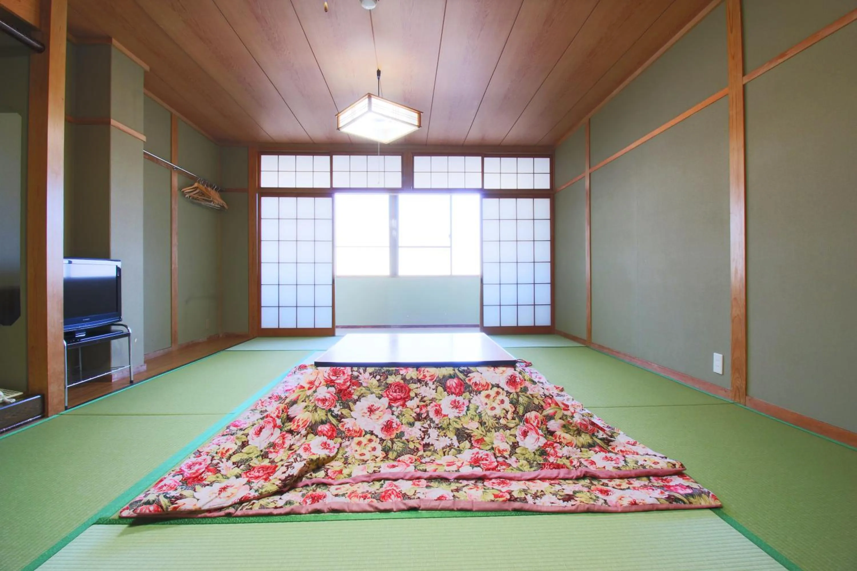 Photo of the whole room, Bed in Ryokan Nakaya