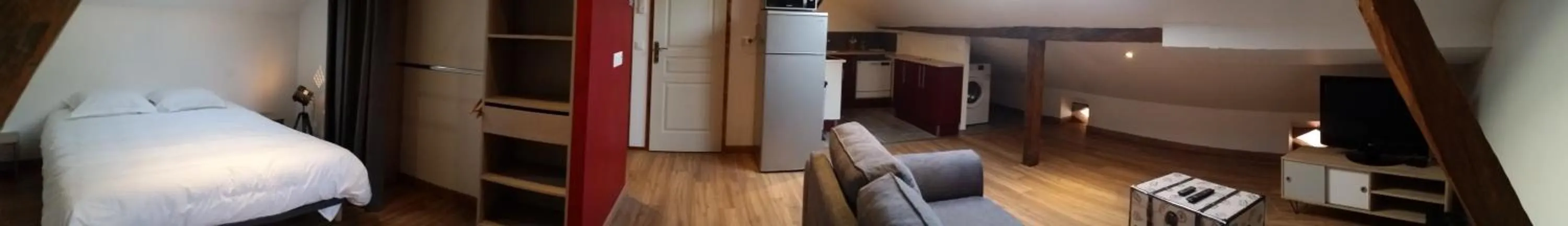 Bed in Logis Hôtel - Les Pasteliers