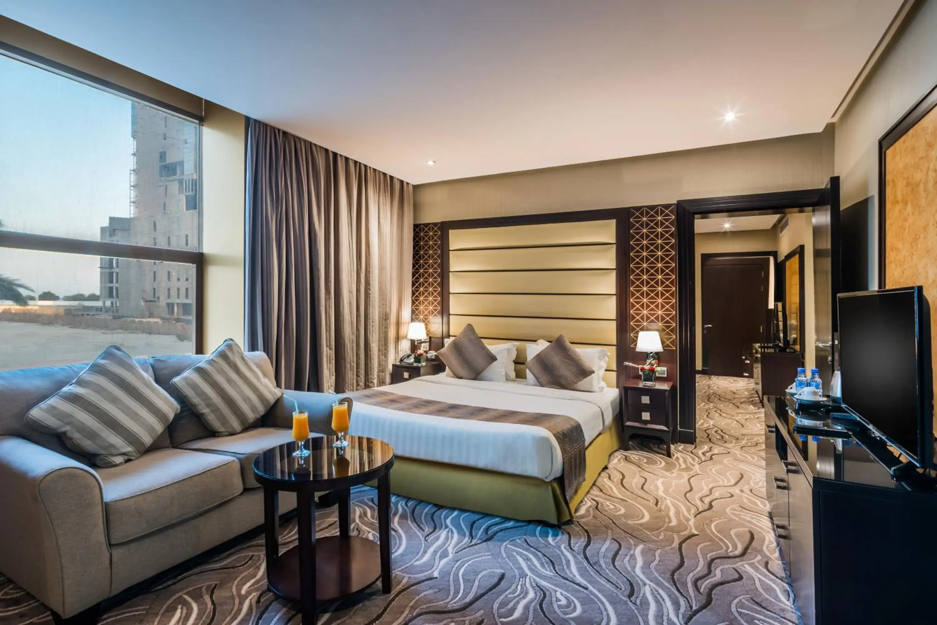 King Suite with Sea View in Naviti Warwick Al Khobar King Suite with Sea View in Naviti Warwick Al Khobar