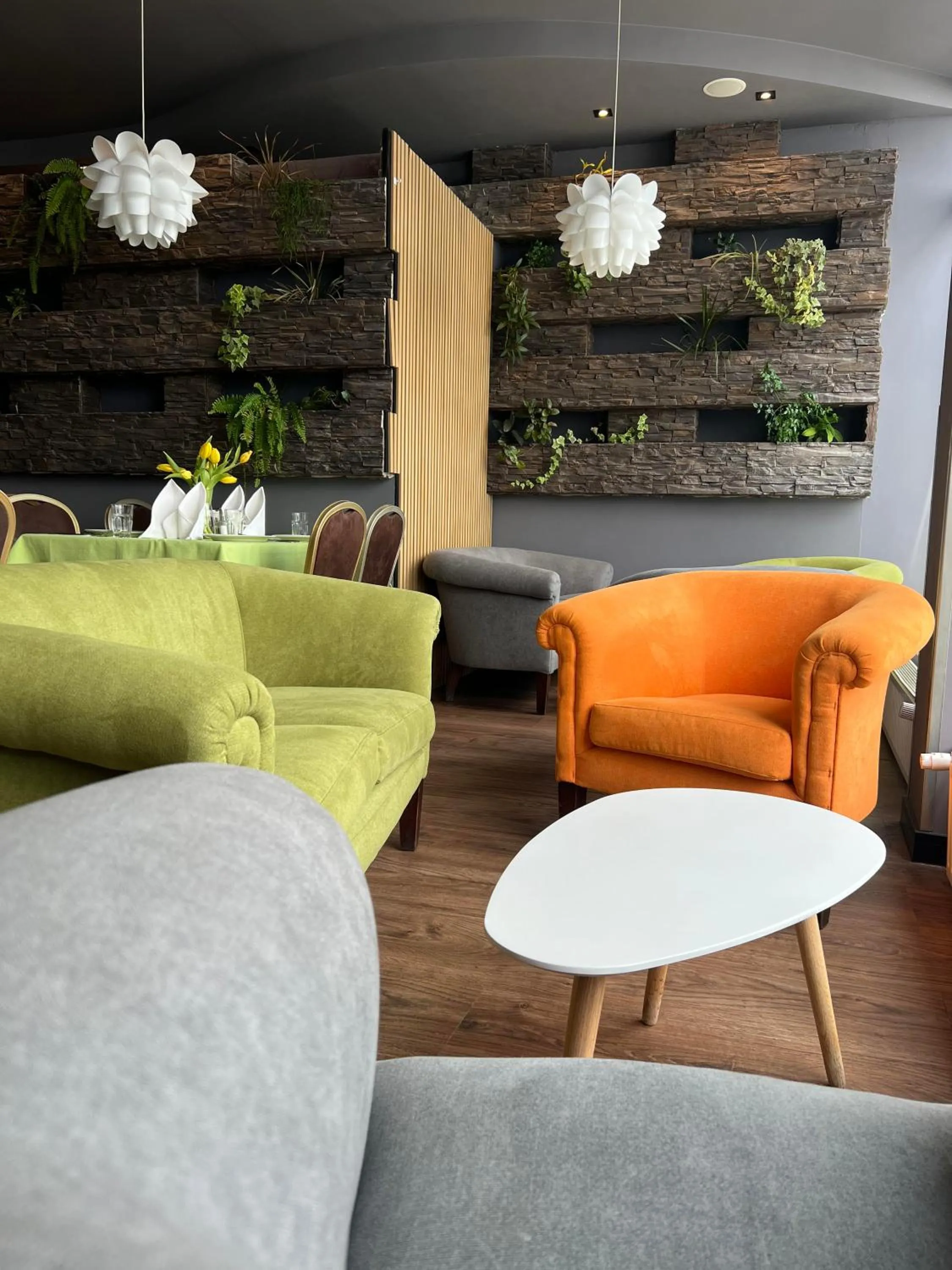 Restaurant/places to eat in Płonia Resort