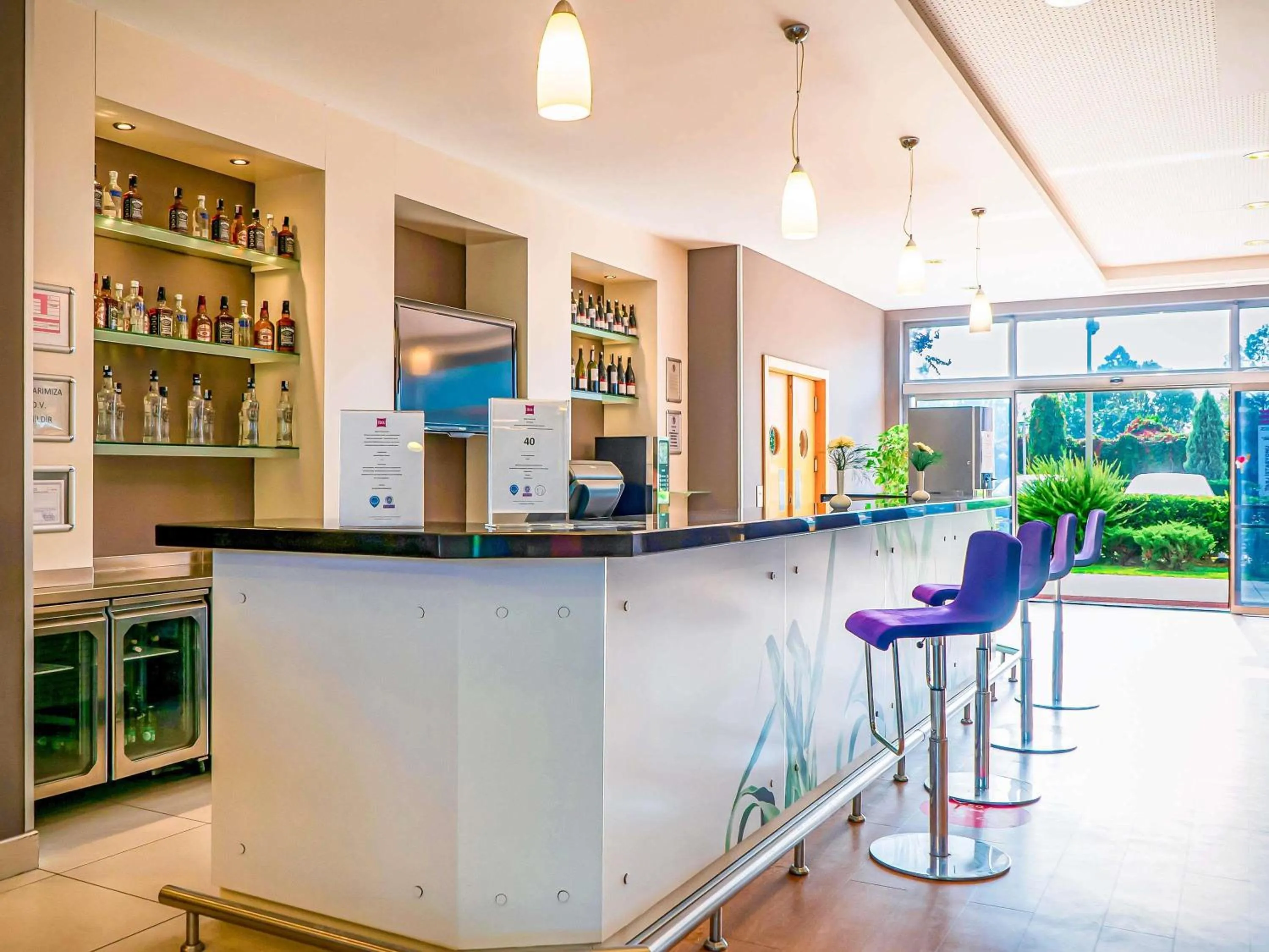 Lounge or bar in Ibis Bursa