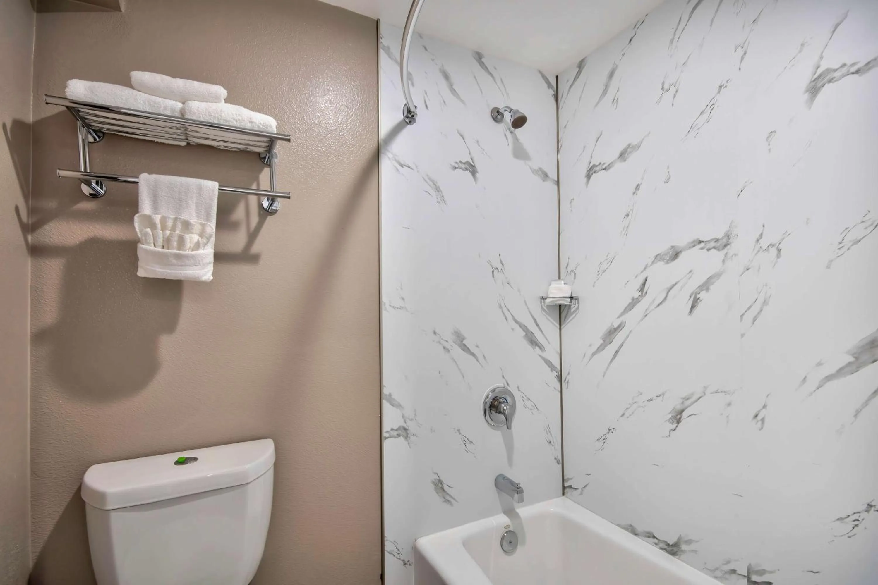 Bathroom in Studio 6 Eureka CA Old Town