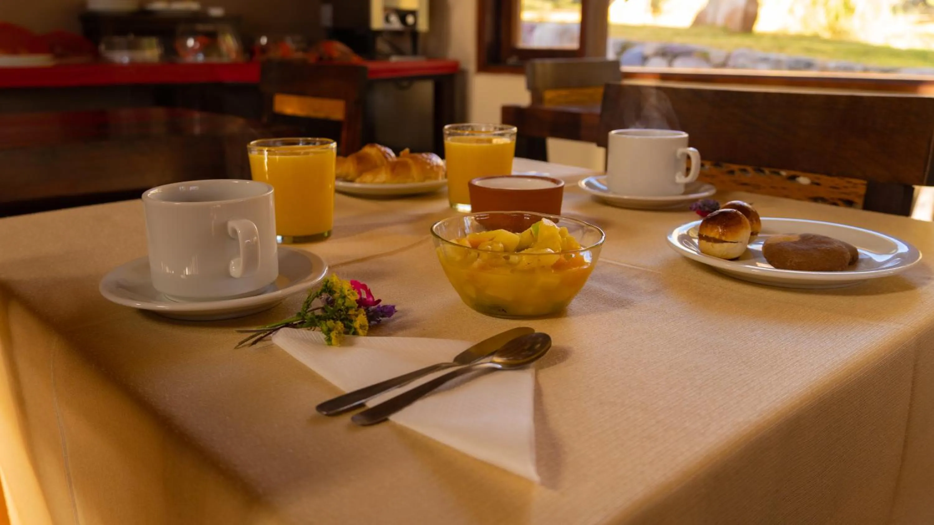 Breakfast in Hotel El Reposo Del Diablo