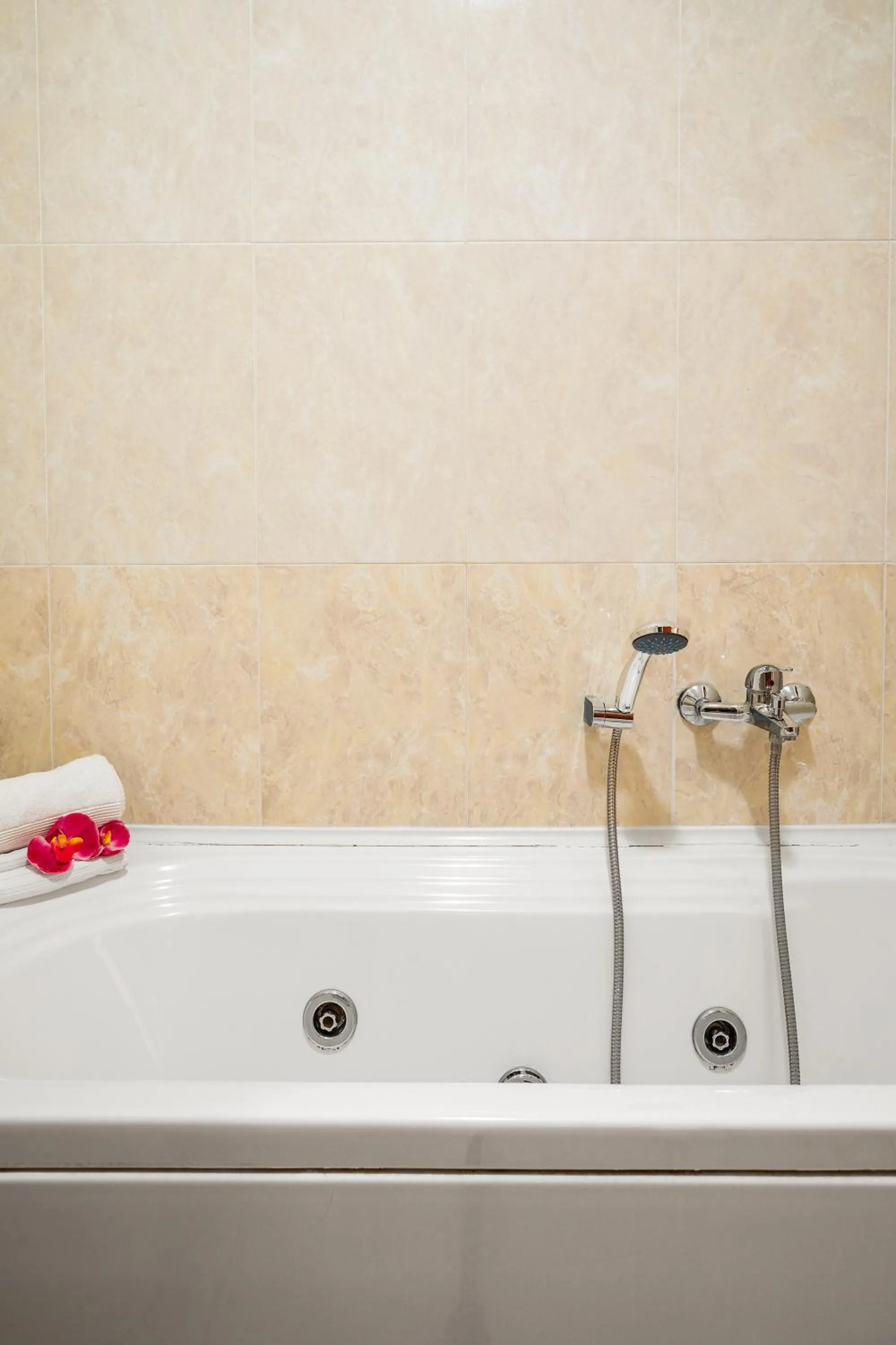 Bath in Giramondo LuxeFierairport