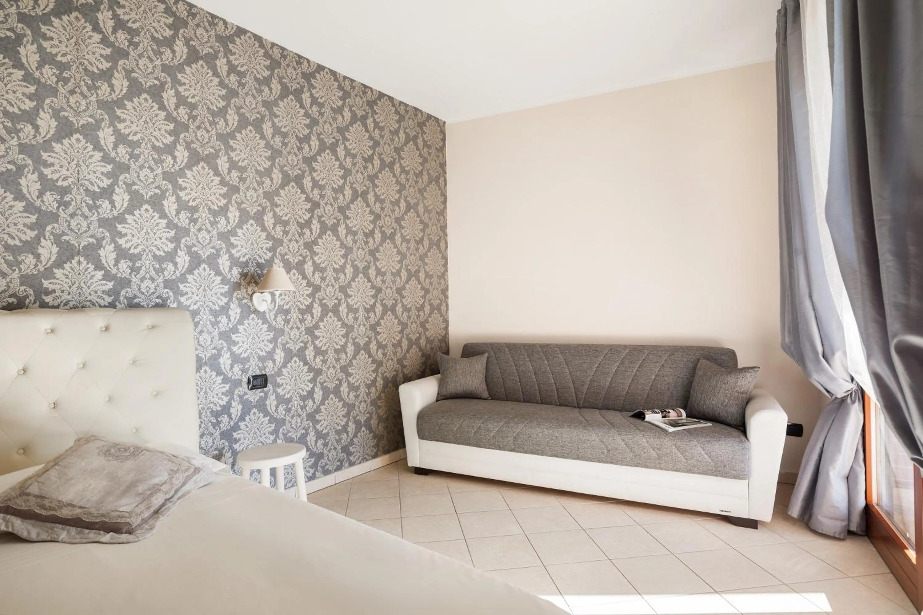 Bedroom in Giramondo LuxeFierairport