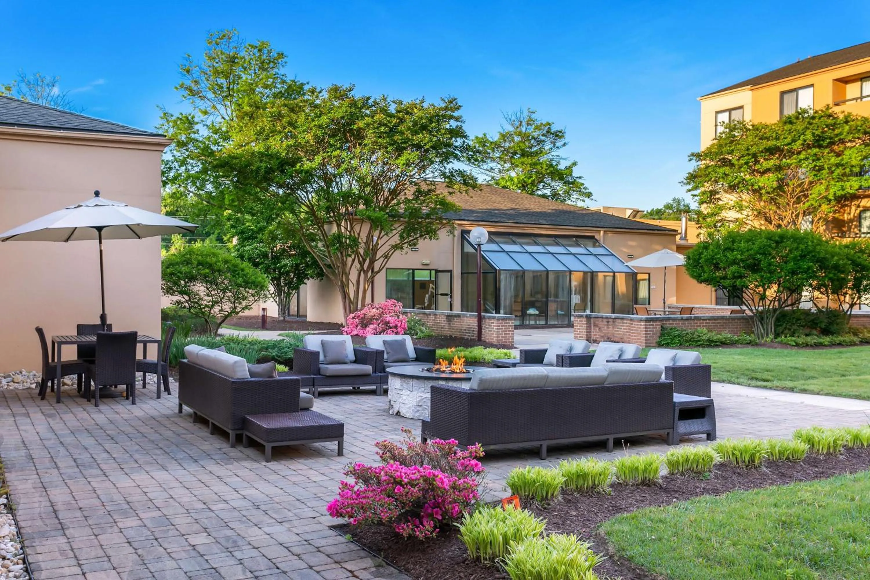 Property building in Sonesta Select Greenbelt College Park