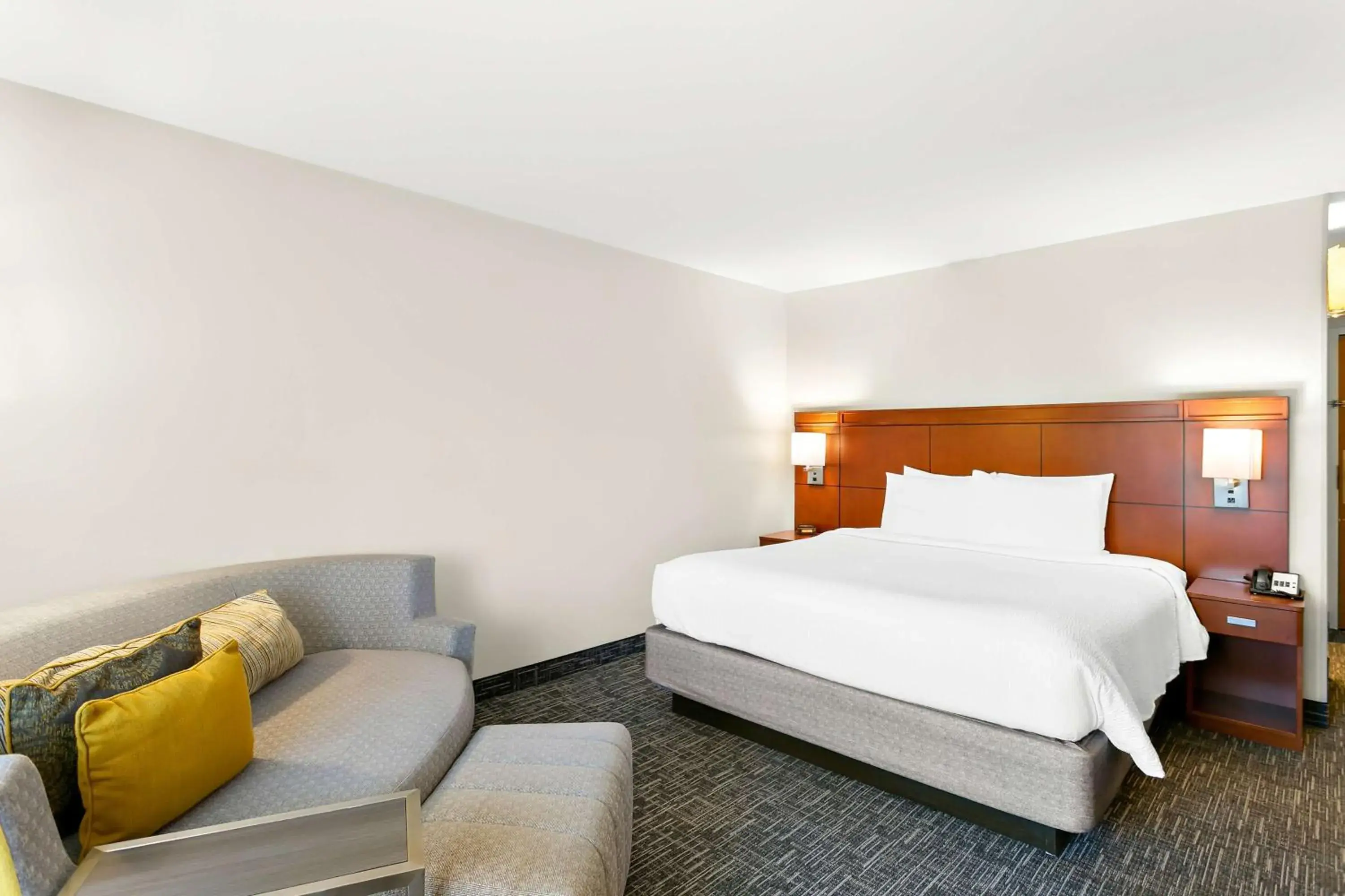 King Room in Sonesta Select Greenbelt College Park King Room in Sonesta Select Greenbelt College Park