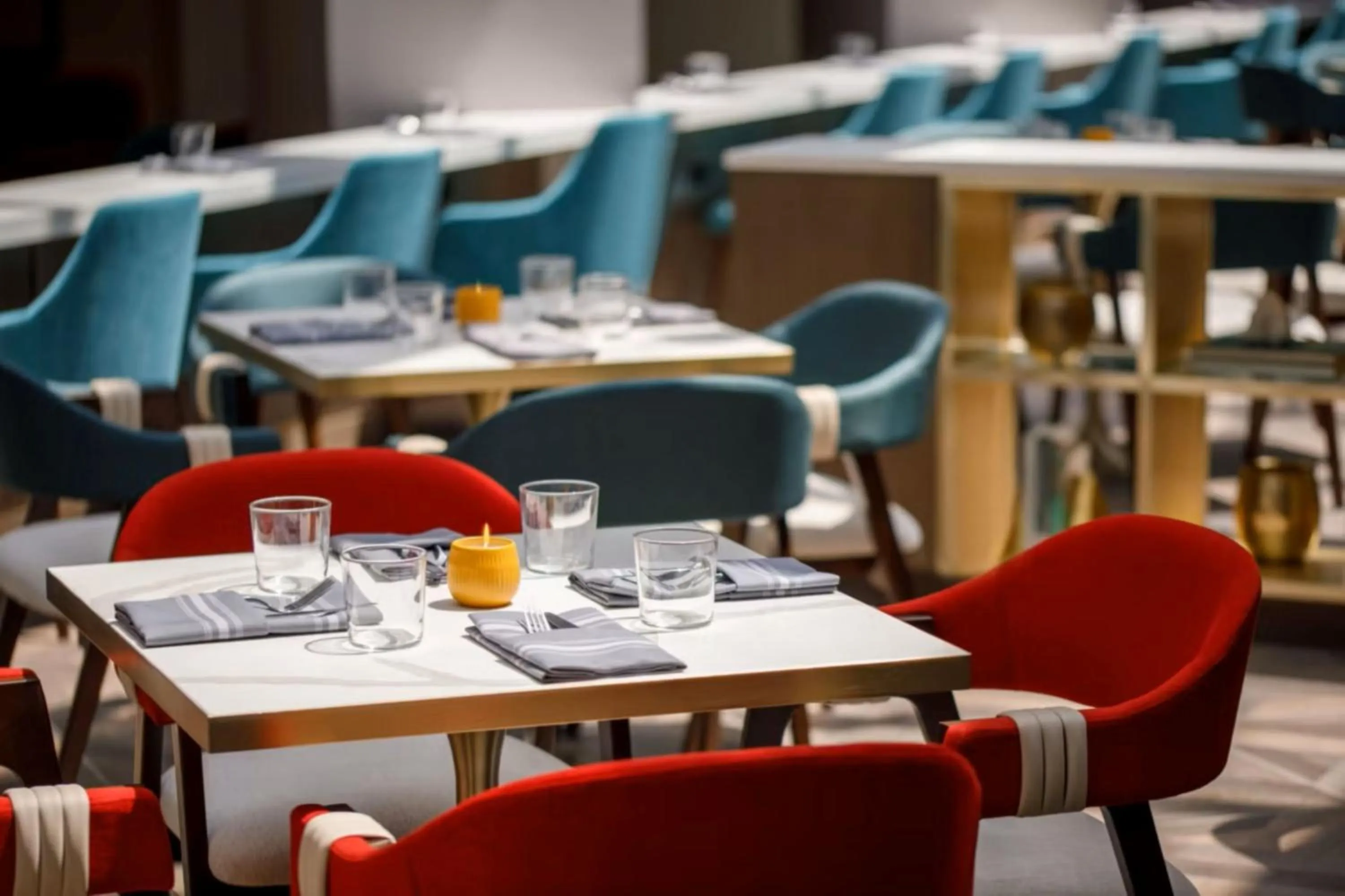 Restaurant/places to eat in Crowne Plaza College Park - Washington DC by IHG