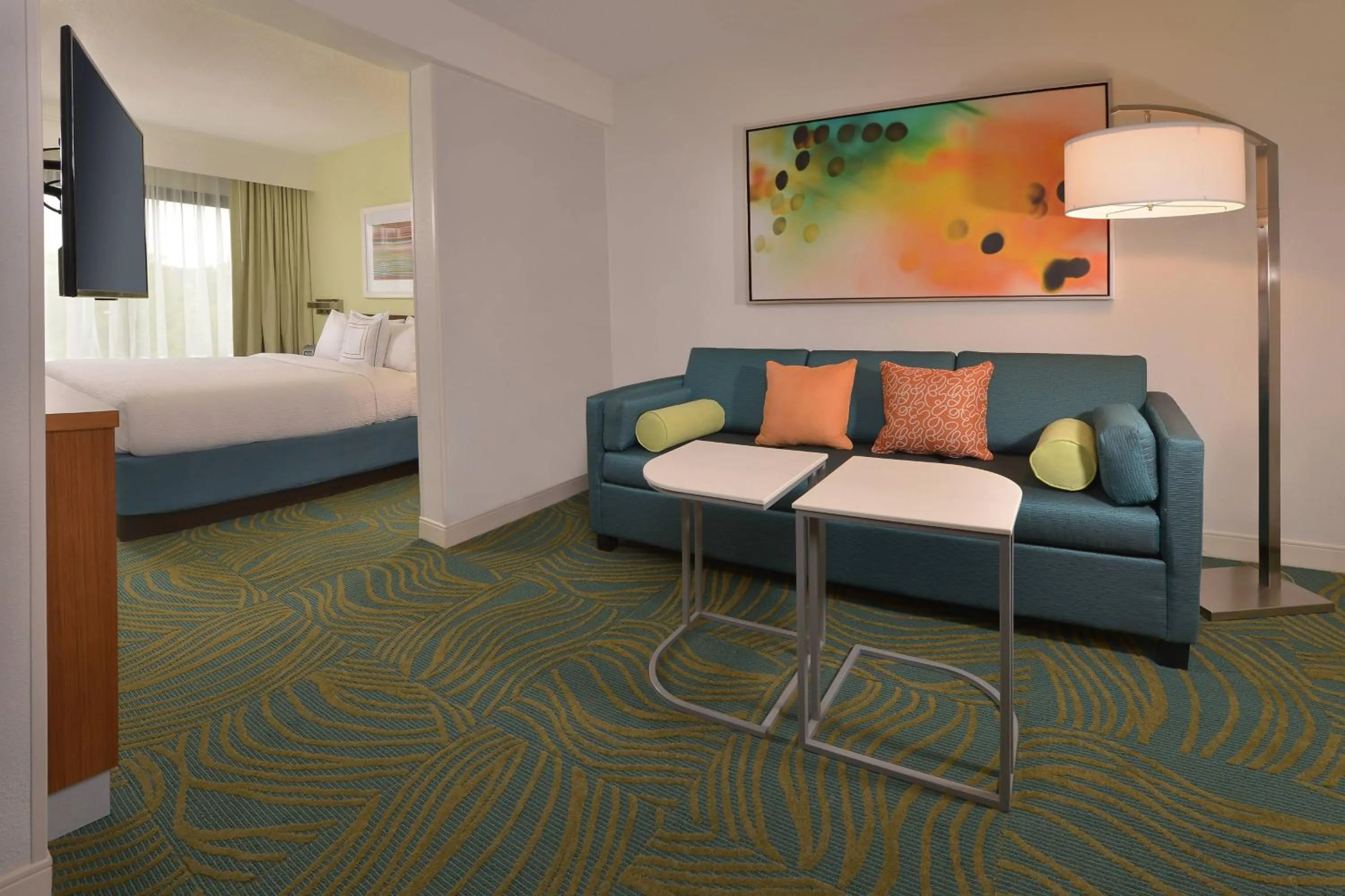 Living room, Bed in SpringHill Suites by Marriott Gaithersburg
