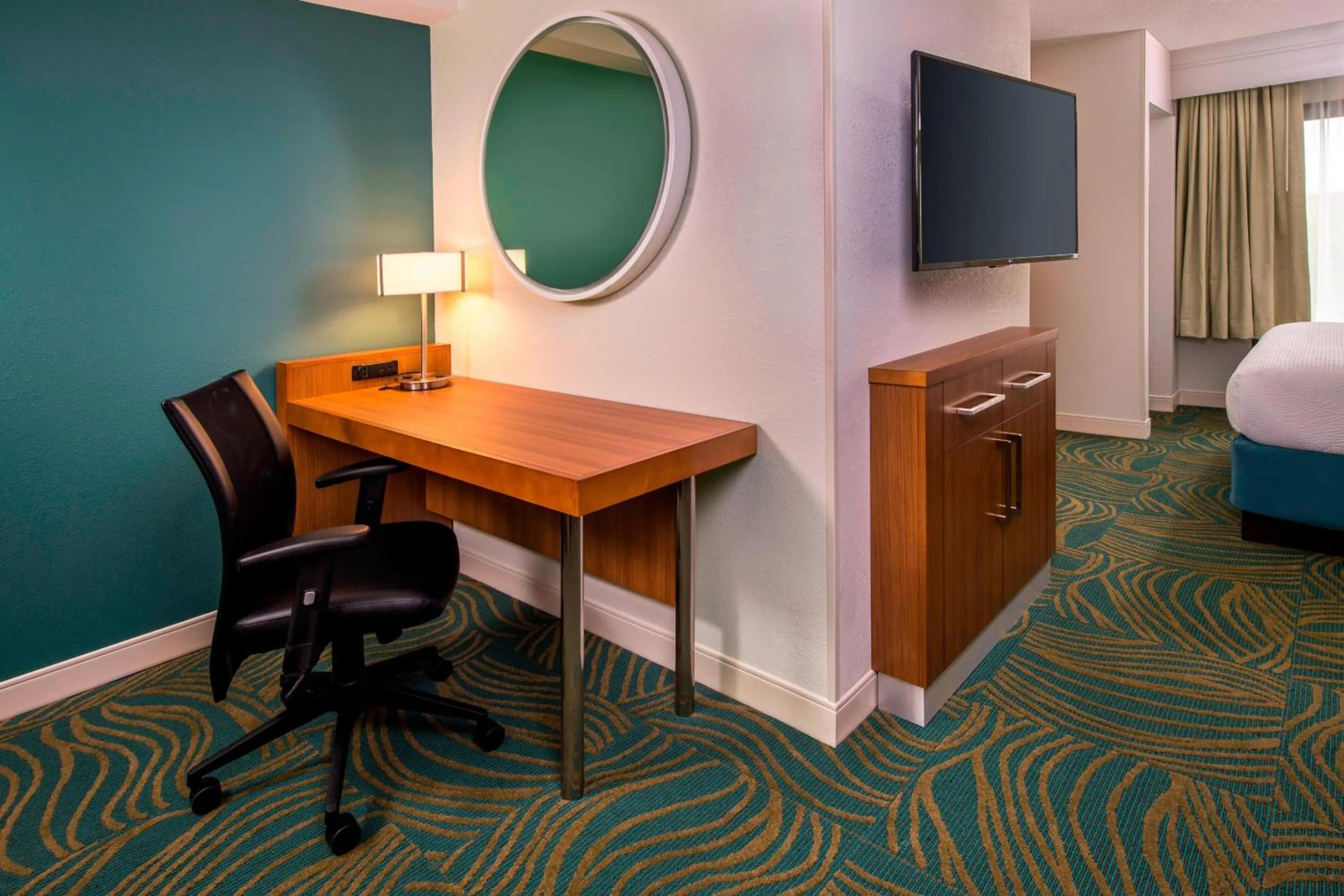 Bedroom, Bed in SpringHill Suites by Marriott Gaithersburg